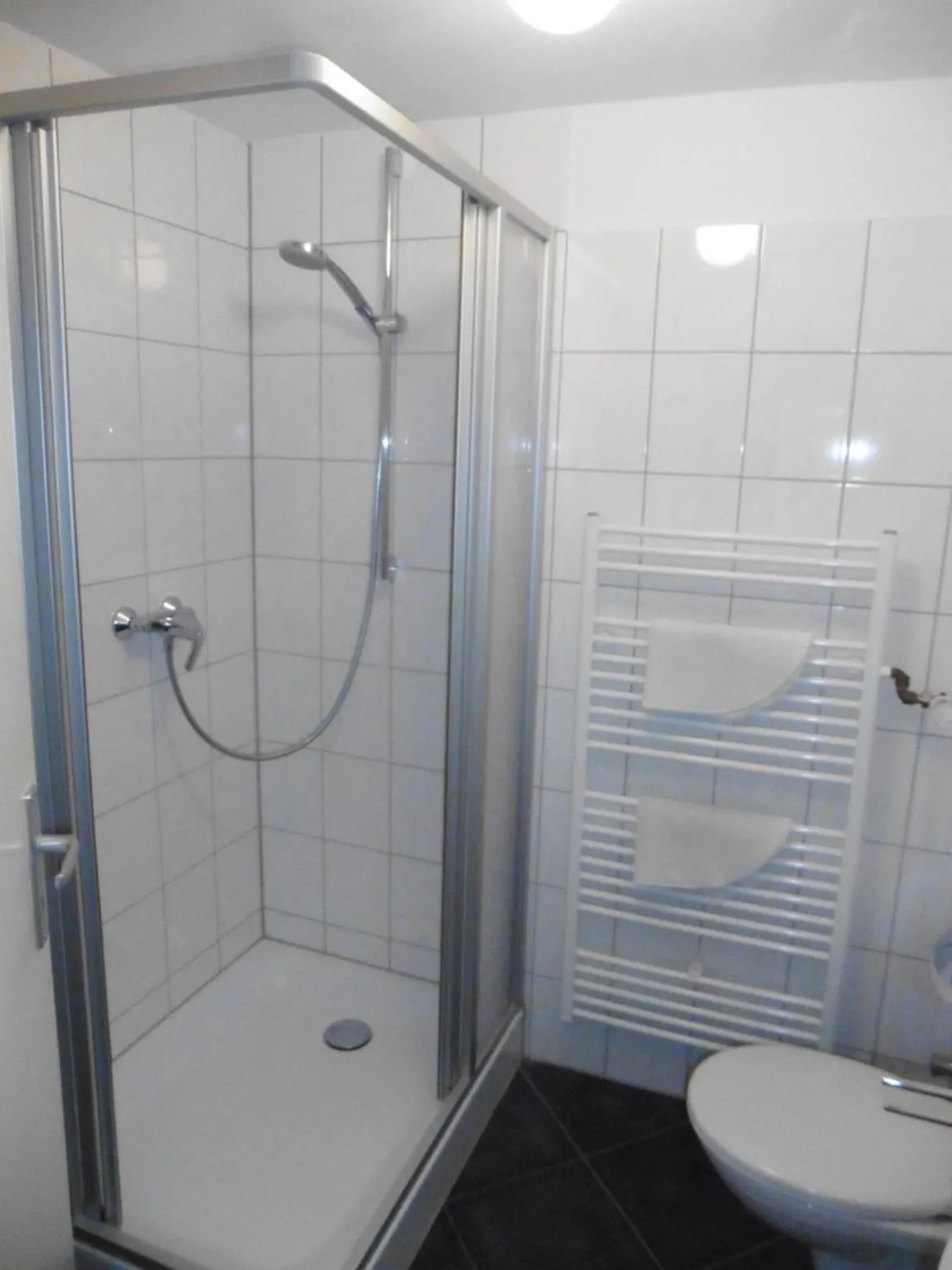 Bathroom in Gästehaus Grupello
