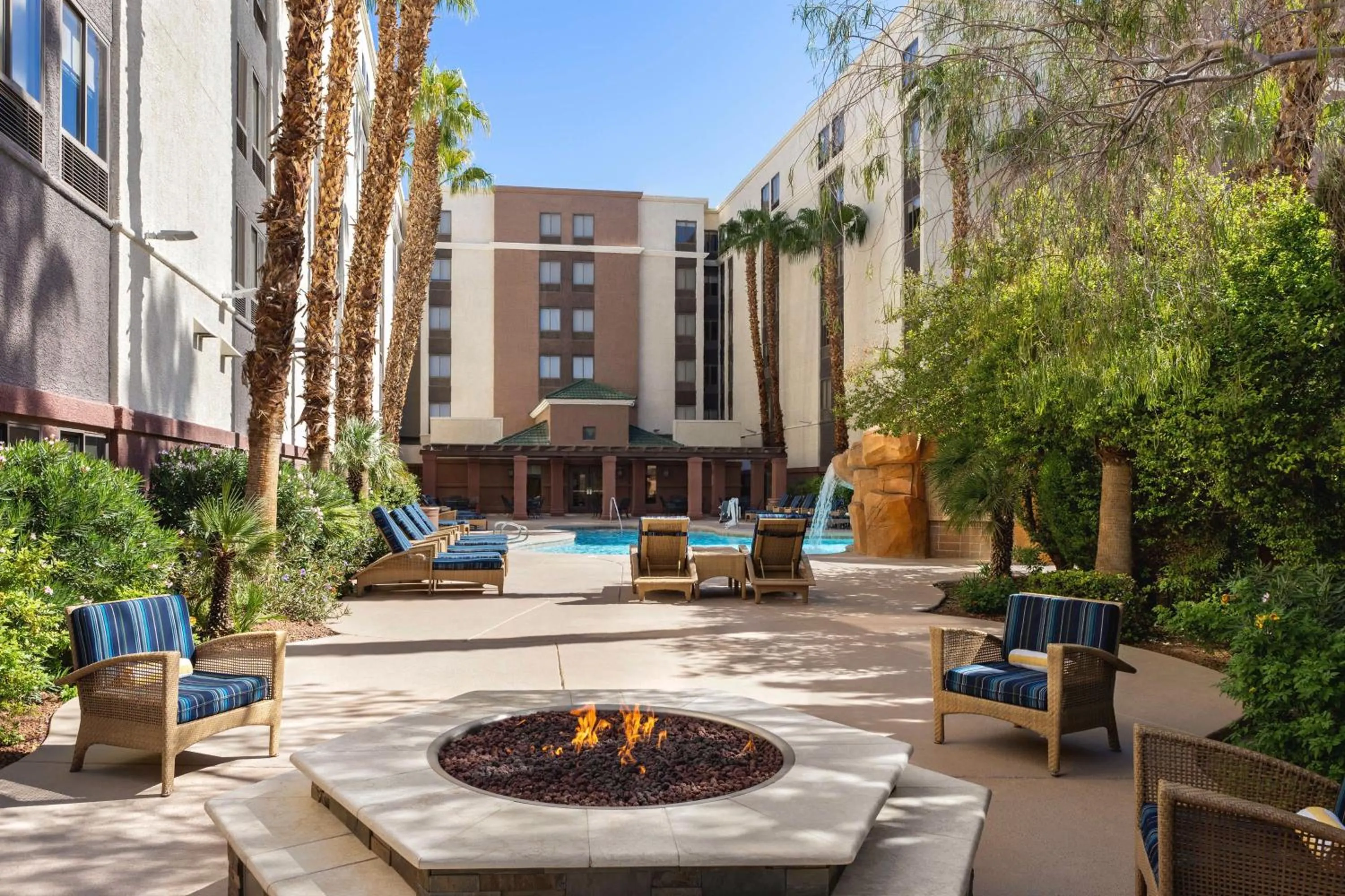 Pool view in Hampton Inn Tropicana