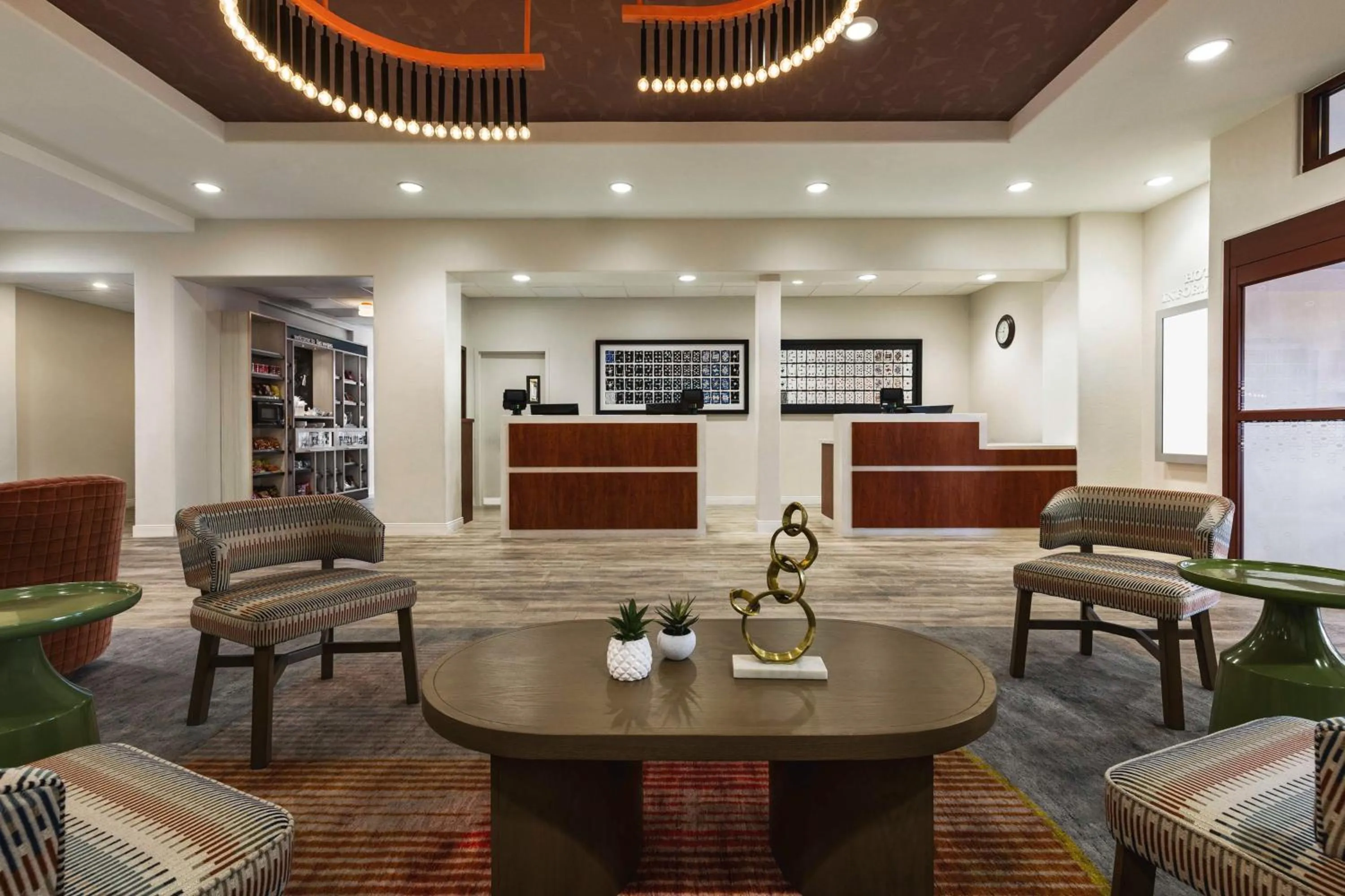 Lobby or reception in Hampton Inn Tropicana