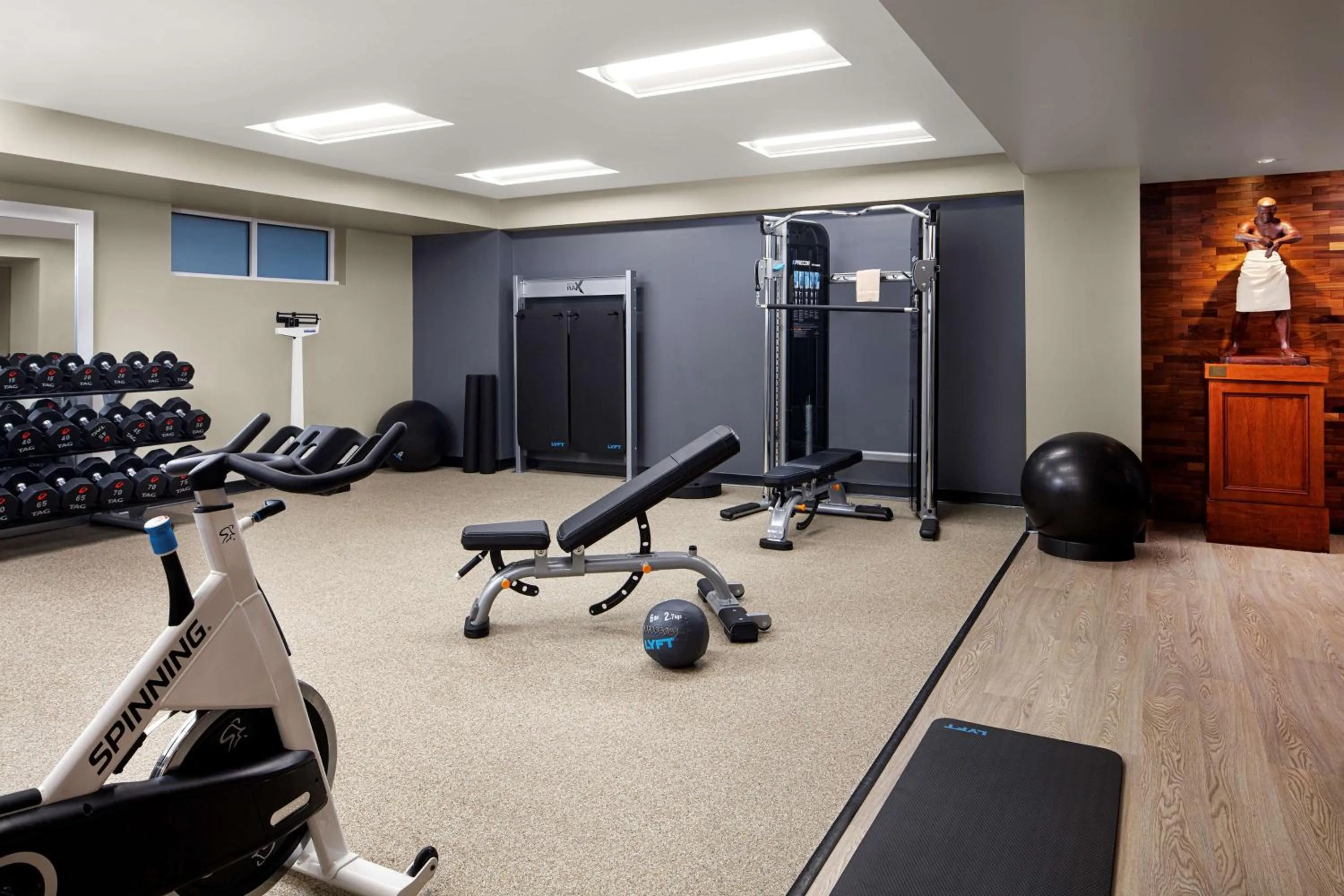 Fitness centre/facilities in The Inn at Penn, A Hilton Hotel