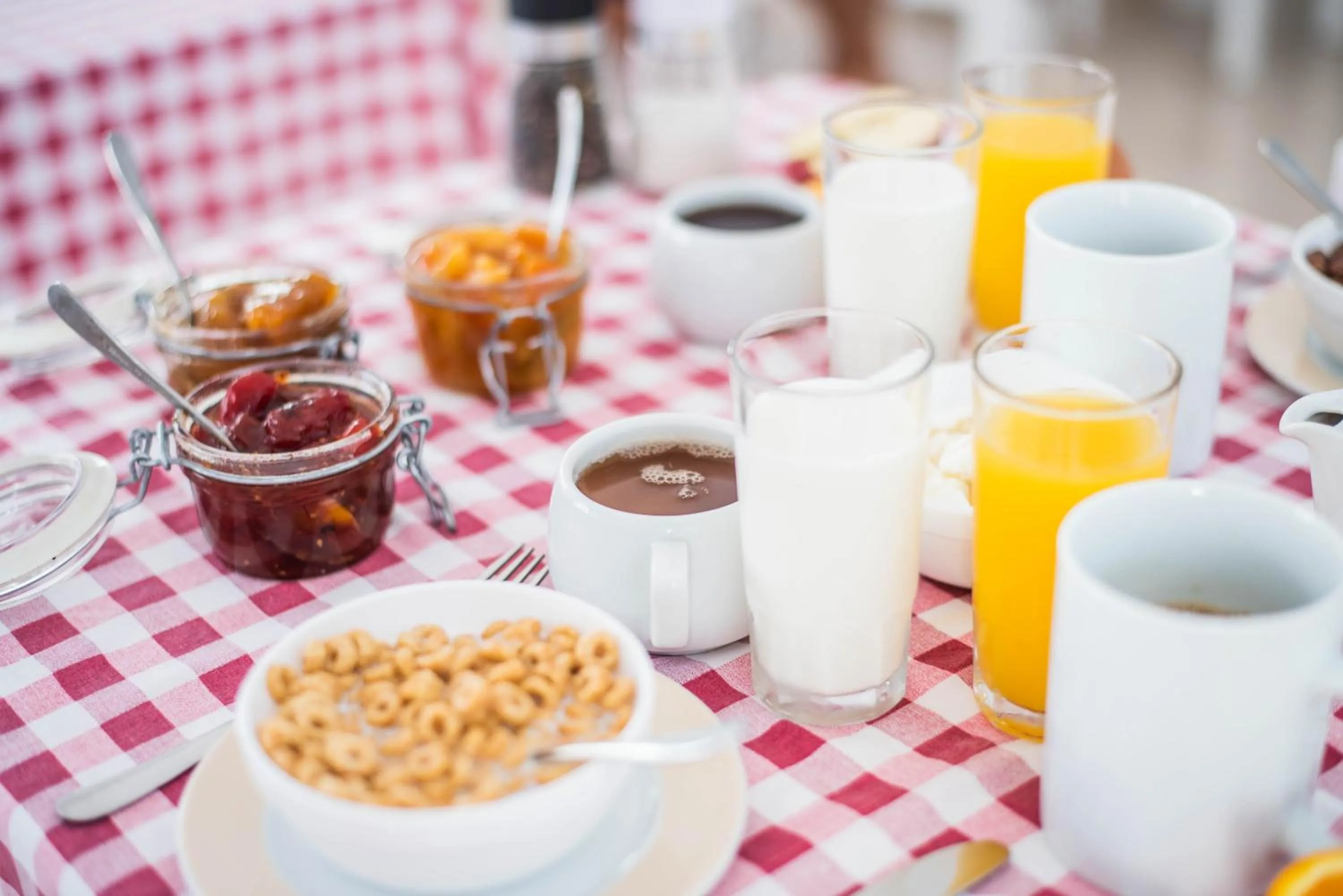 Continental breakfast in Carlos Pension