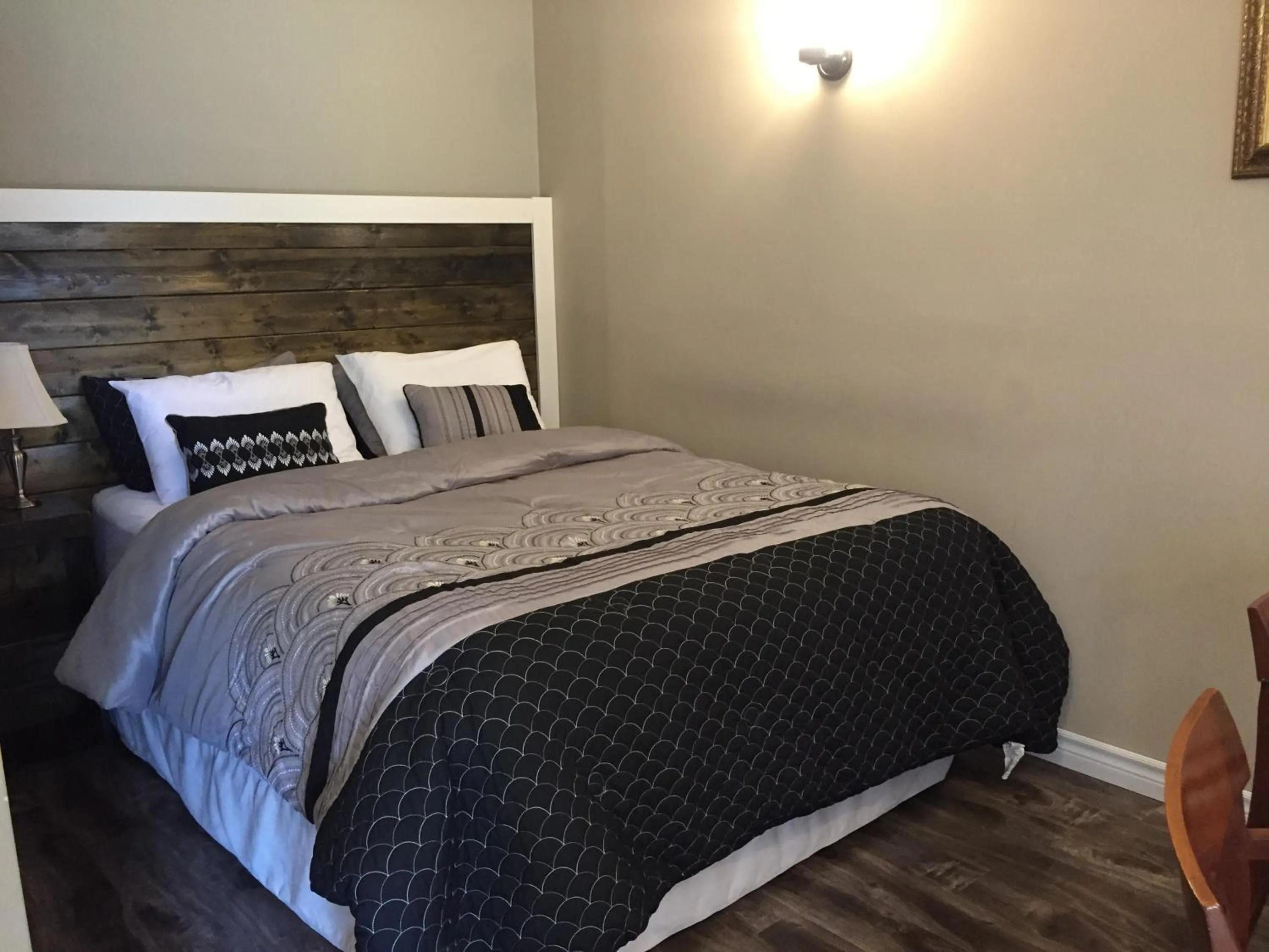 Bed in Greenside Motel