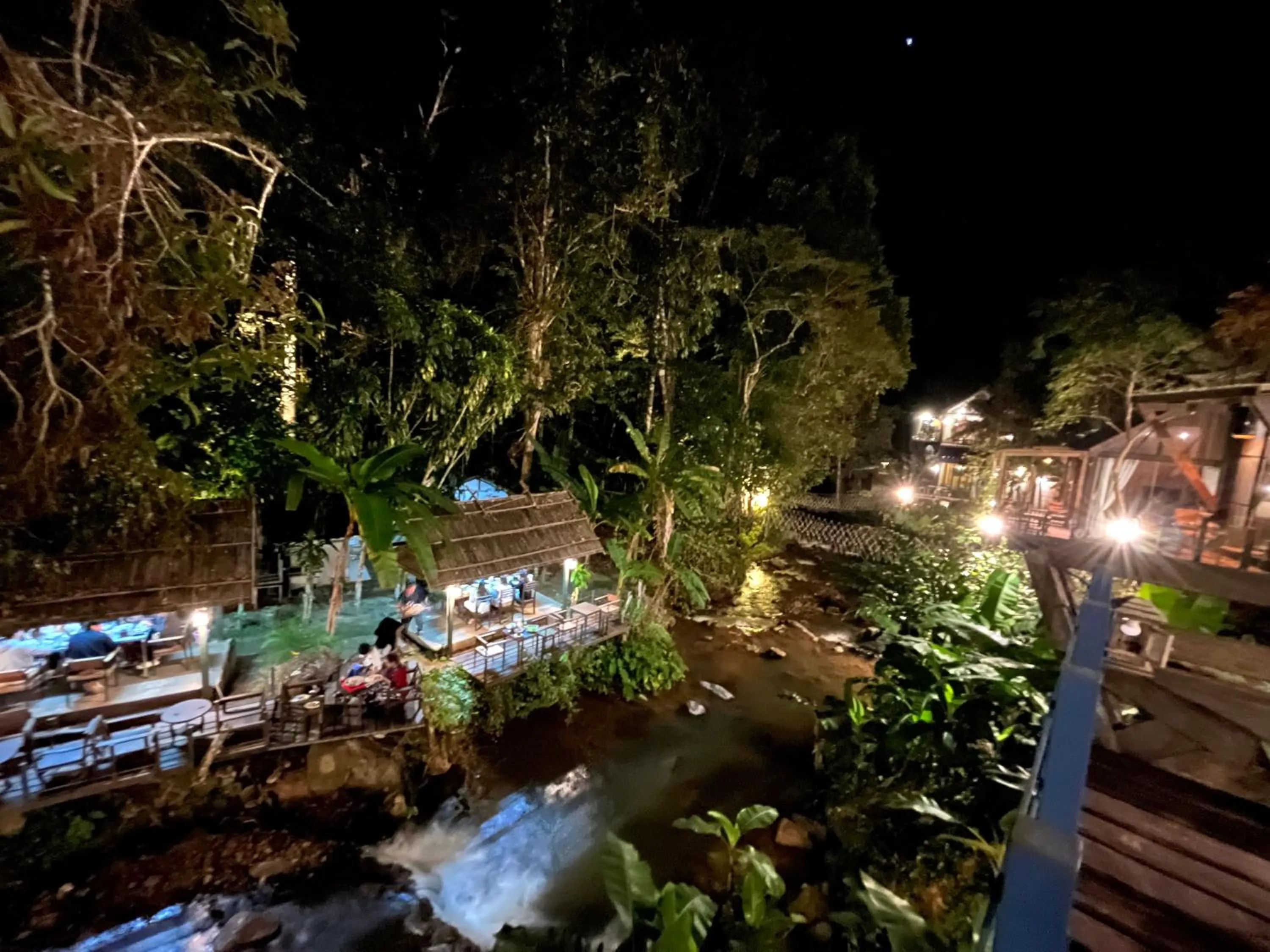 Night in Voraman Hut