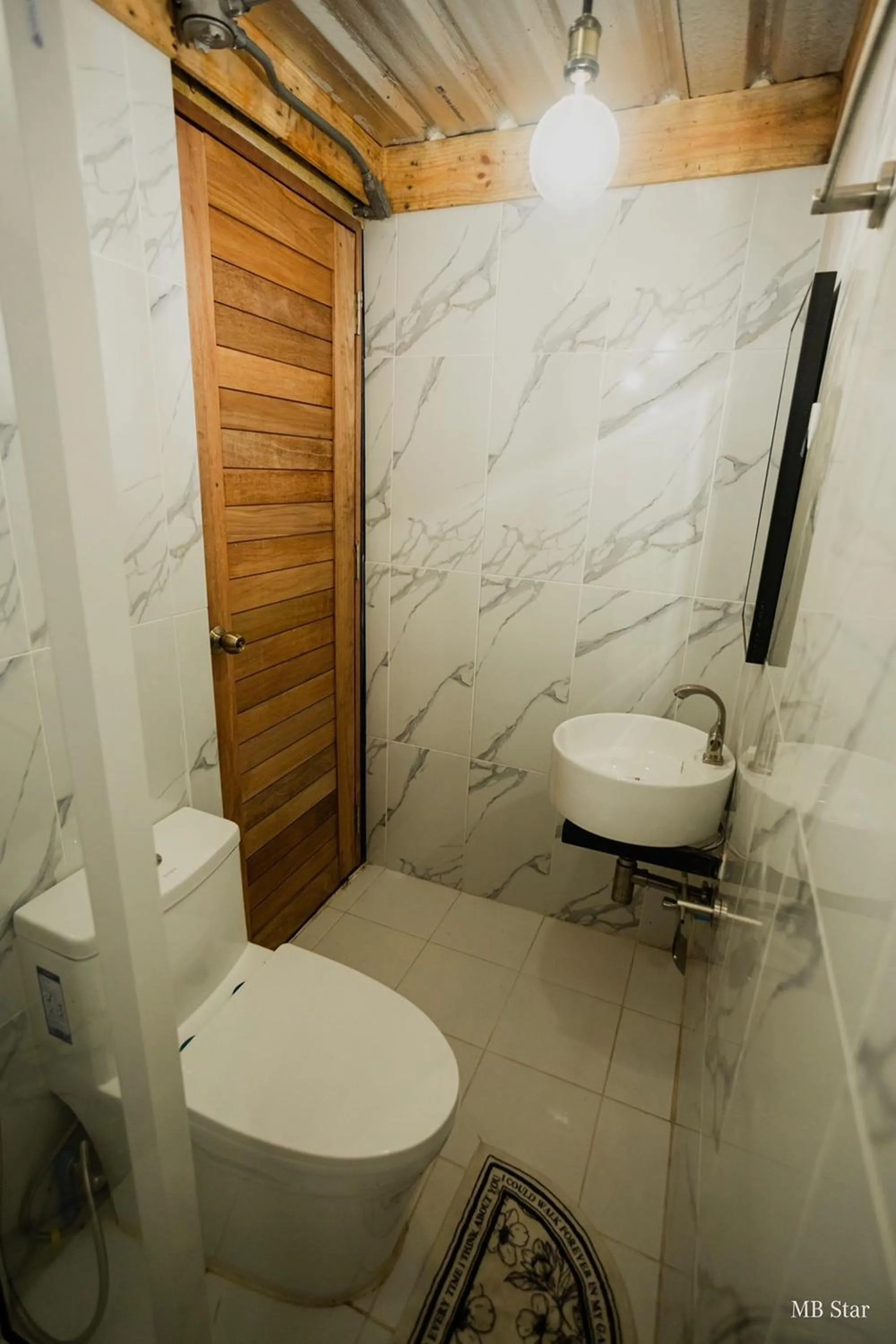 Bathroom in Voraman Hut