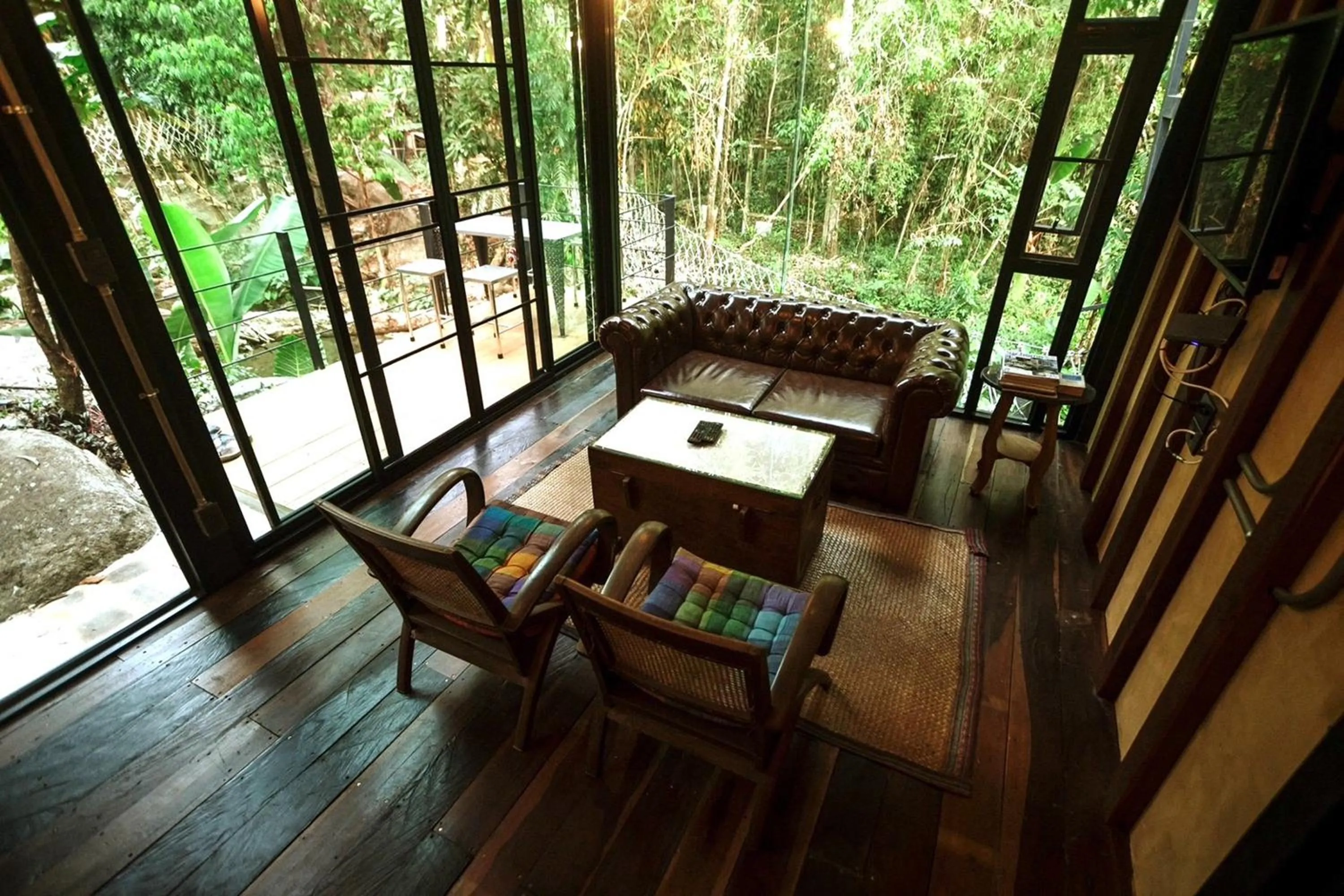 Living room in Voraman Hut