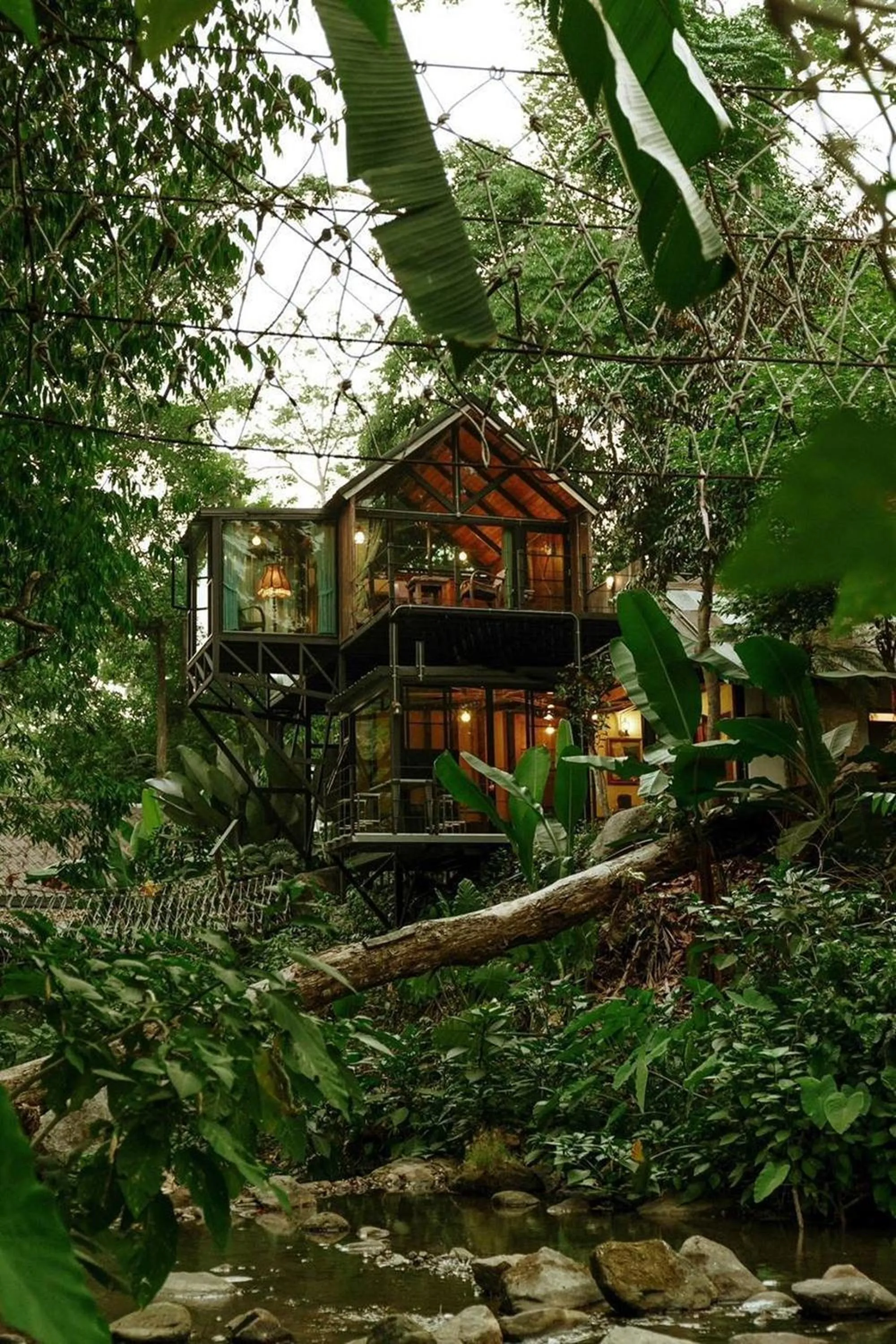 Property building in Voraman Hut