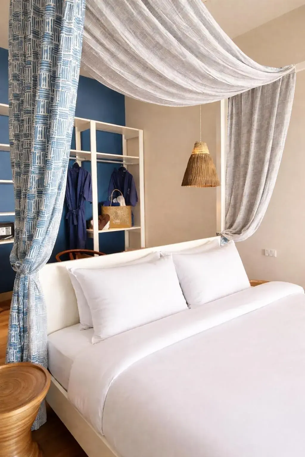 Deluxe Ocean View with Balcony in Baan Jai Dee Beach Front Hotel Deluxe Ocean View with Balcony in Baan Jai Dee Beach Front Hotel