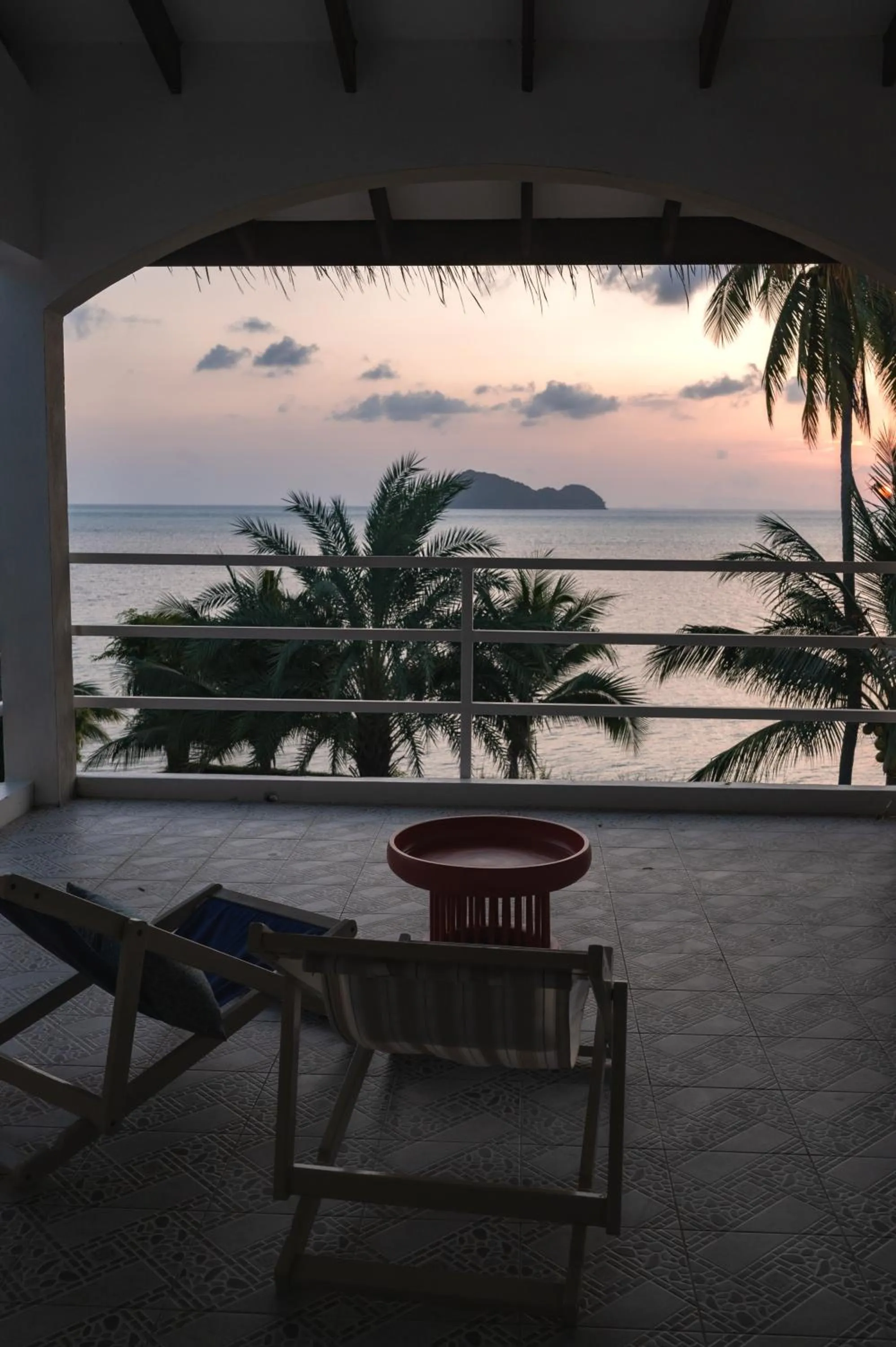 Property building in Baan Jai Dee Beach Front Hotel