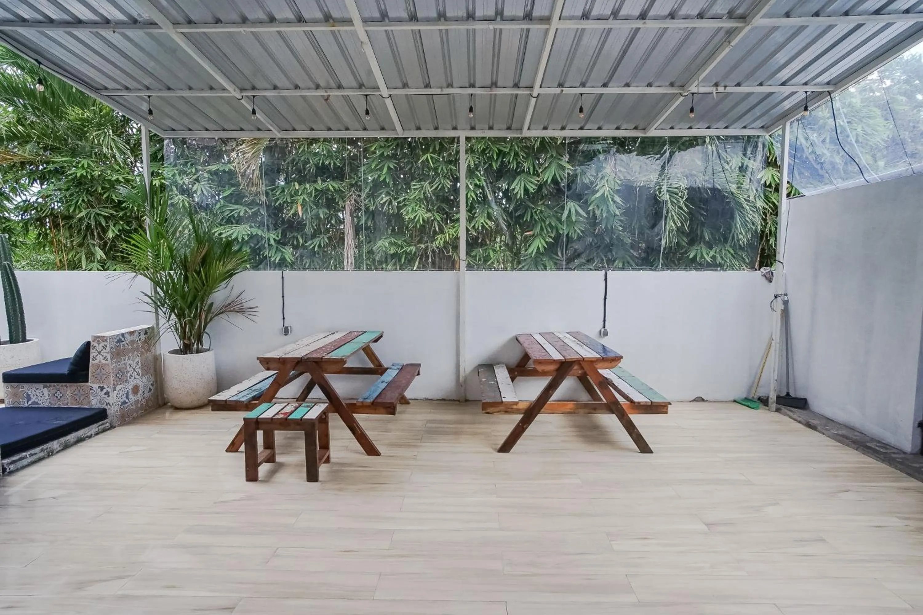 Seating area in Margarita Surf Hostel Canggu