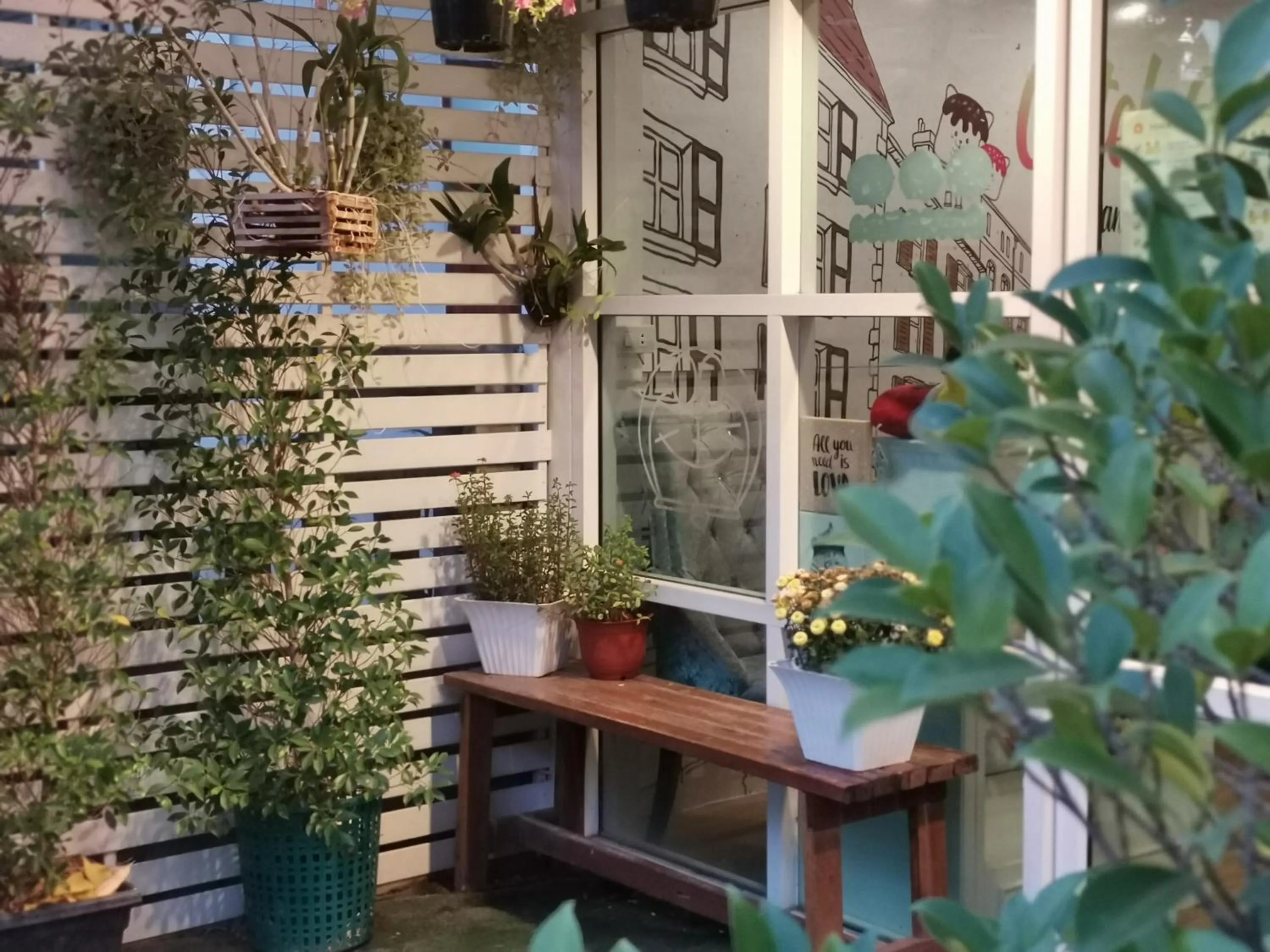 Garden view in CuteinNan Hostel