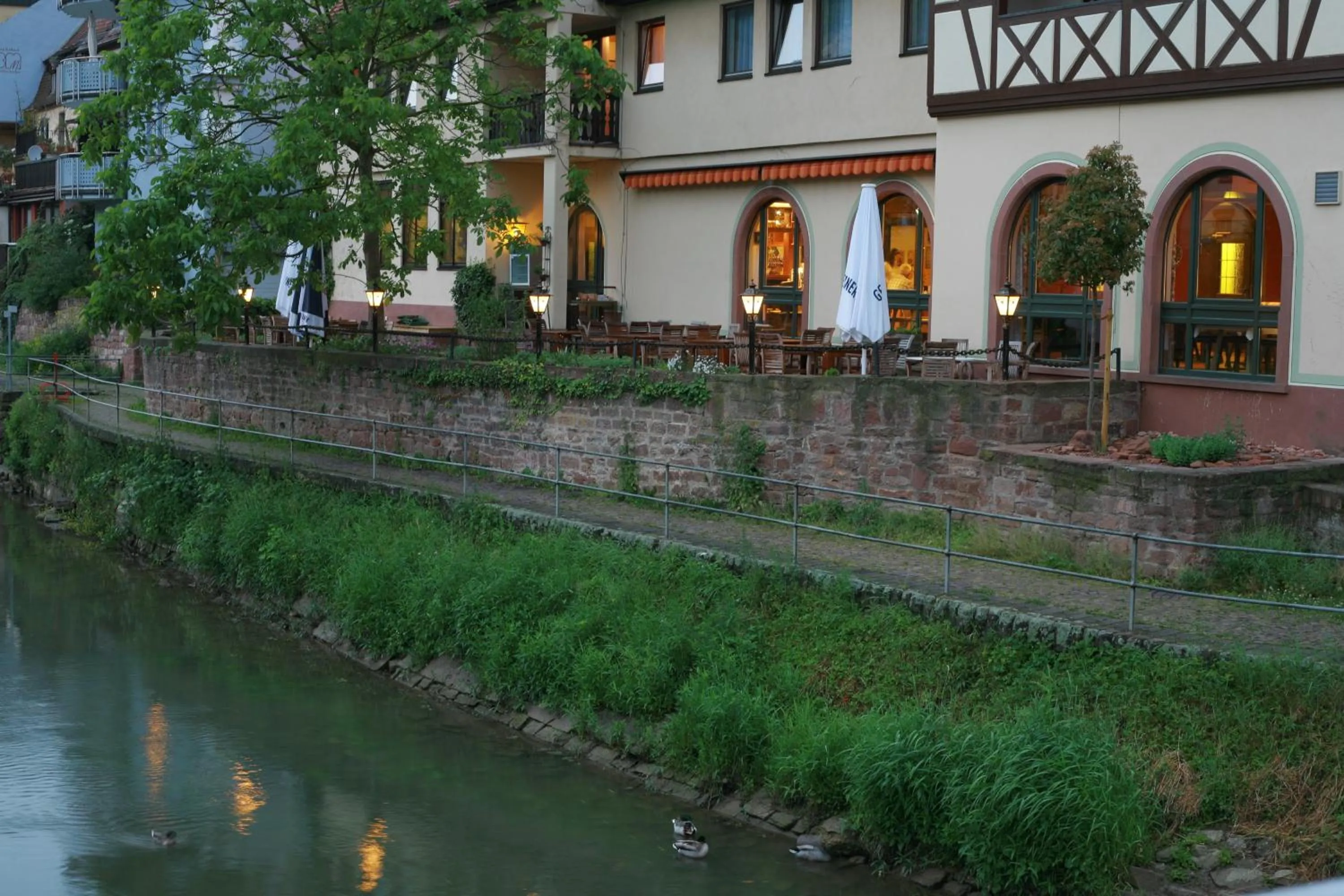 Facade/entrance in Tauberhotel Kette