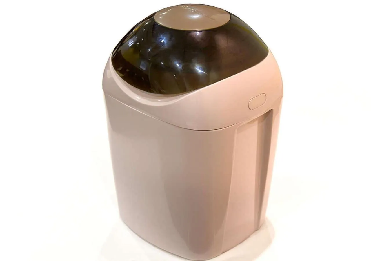 children in Vessel Inn Chiba Station