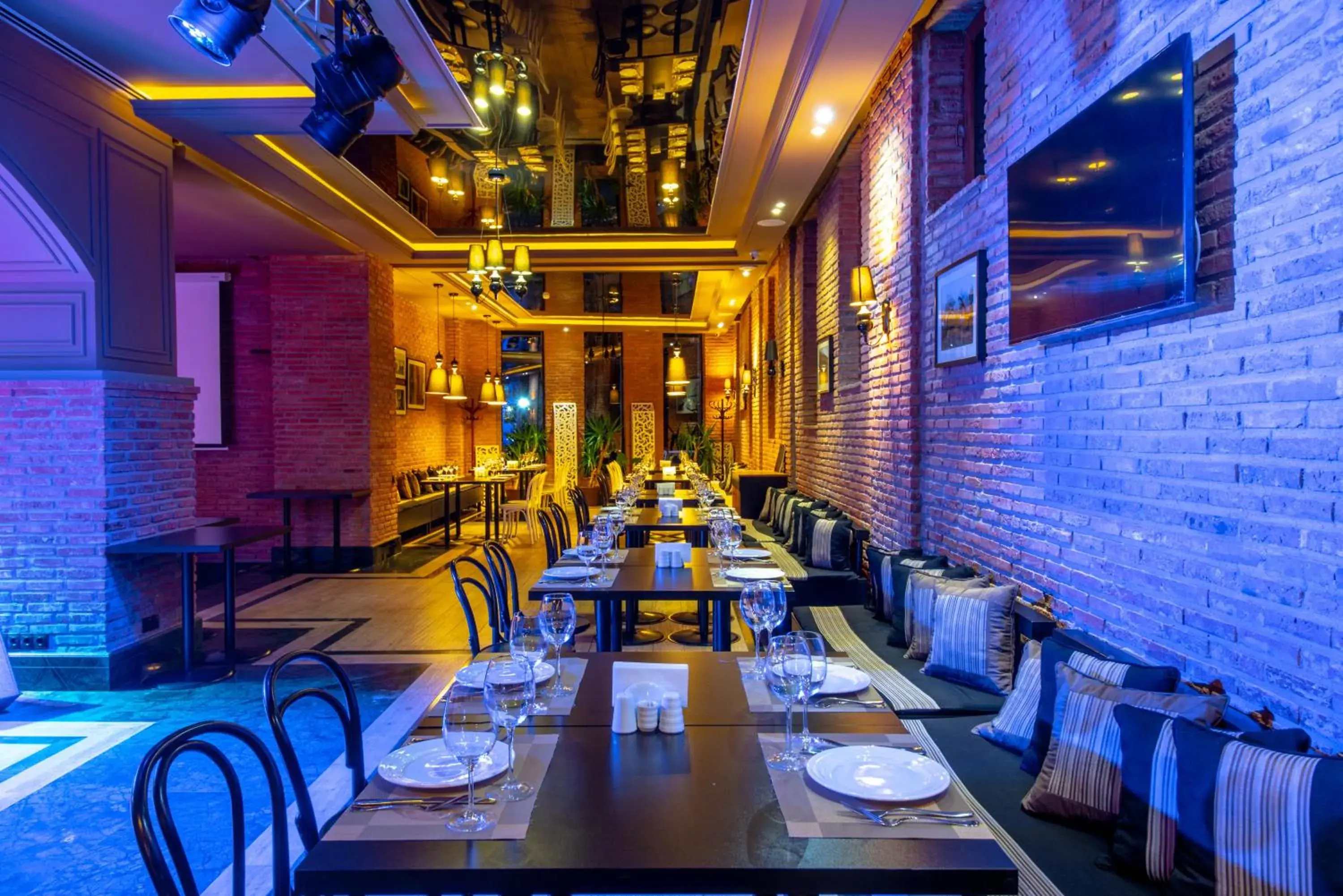 Restaurant/places to eat in Orbi Palace Hotel Official Restaurant/places to eat in Orbi Palace Hotel Official