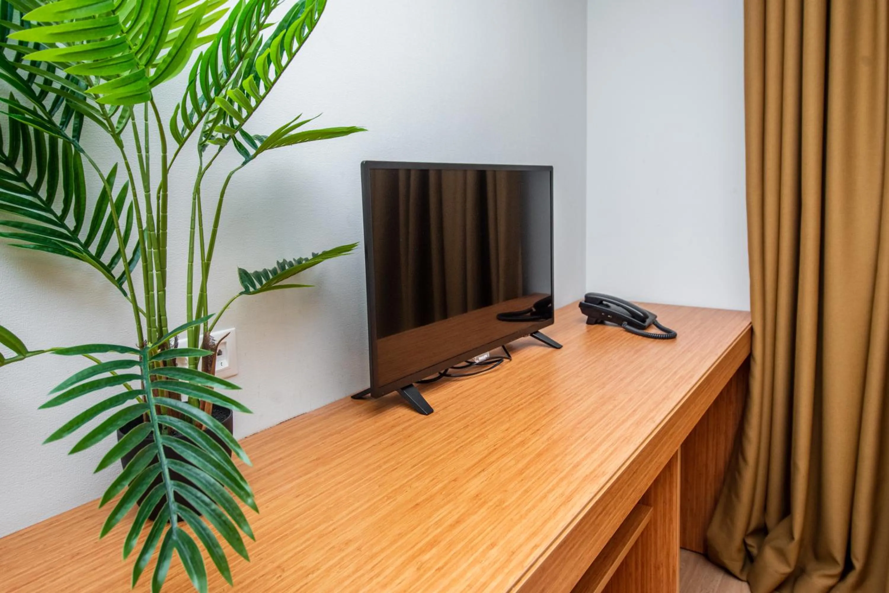 TV and multimedia in Orbi Palace Hotel Official