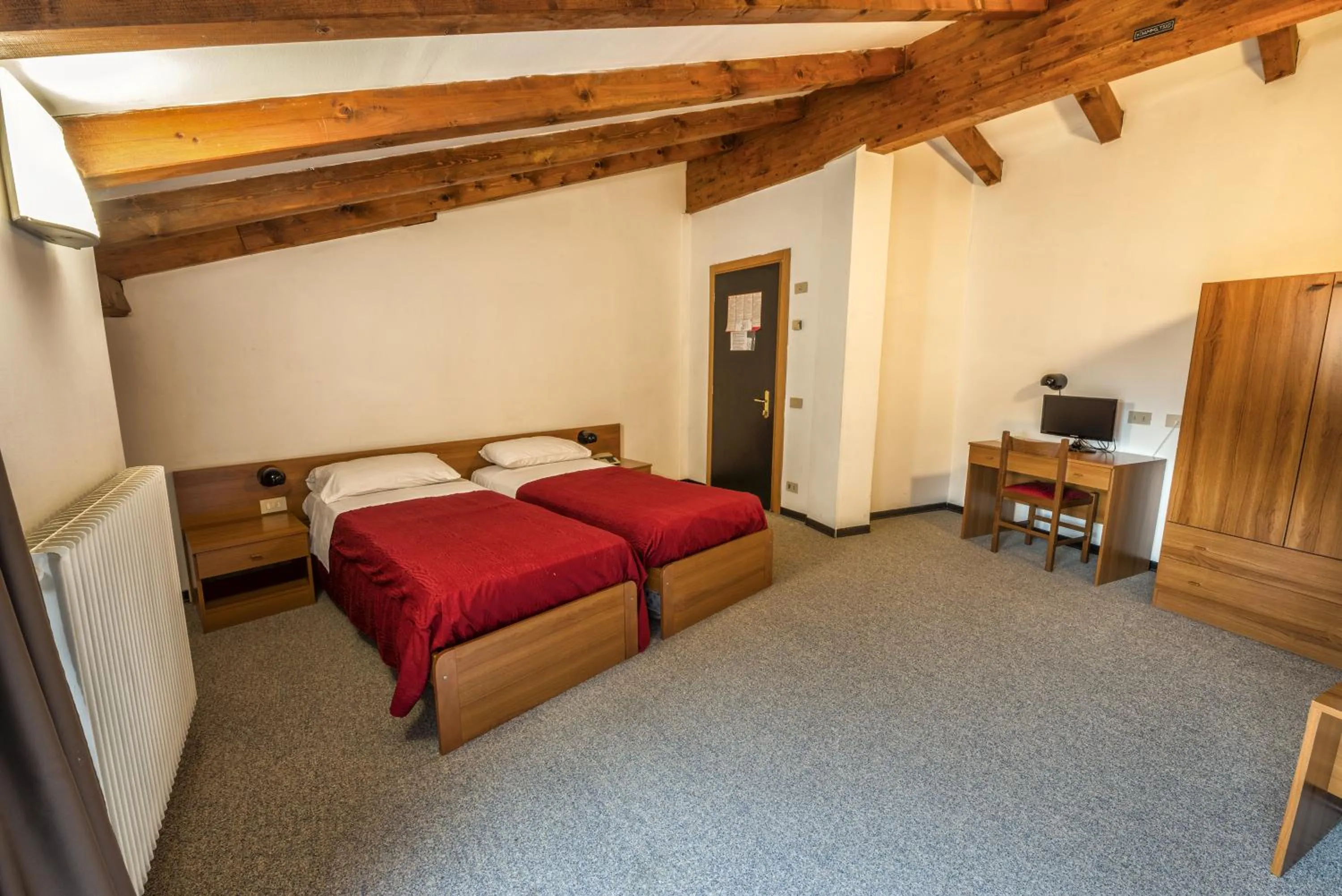 Photo of the whole room, Bed in Hotel Drago