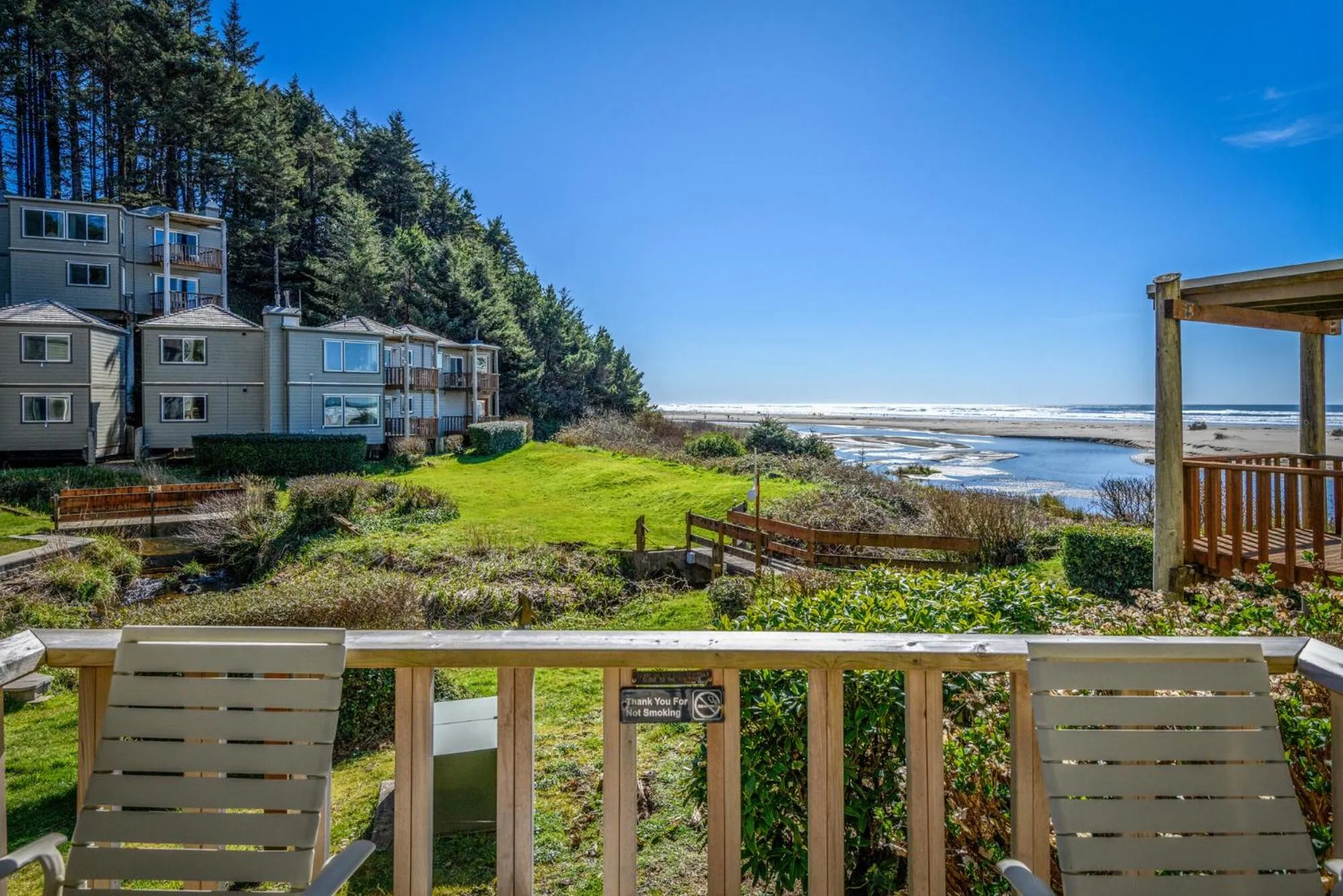 Little Creek Cove Beach Resort