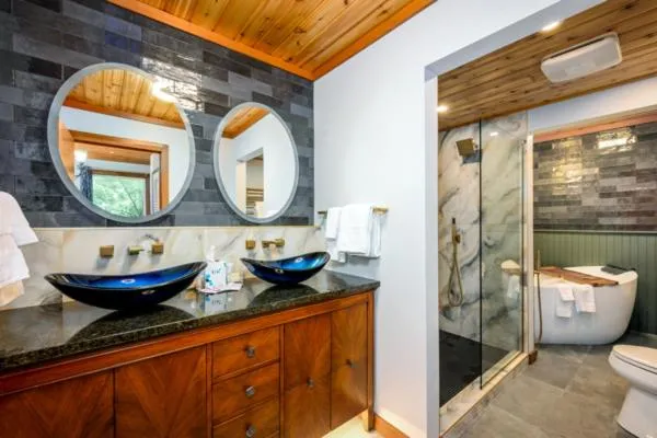 Little Creek Cove Beach Resort