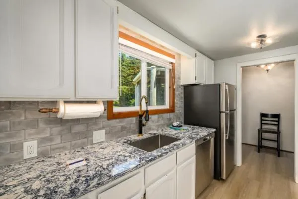 Little Creek Cove Beach Resort