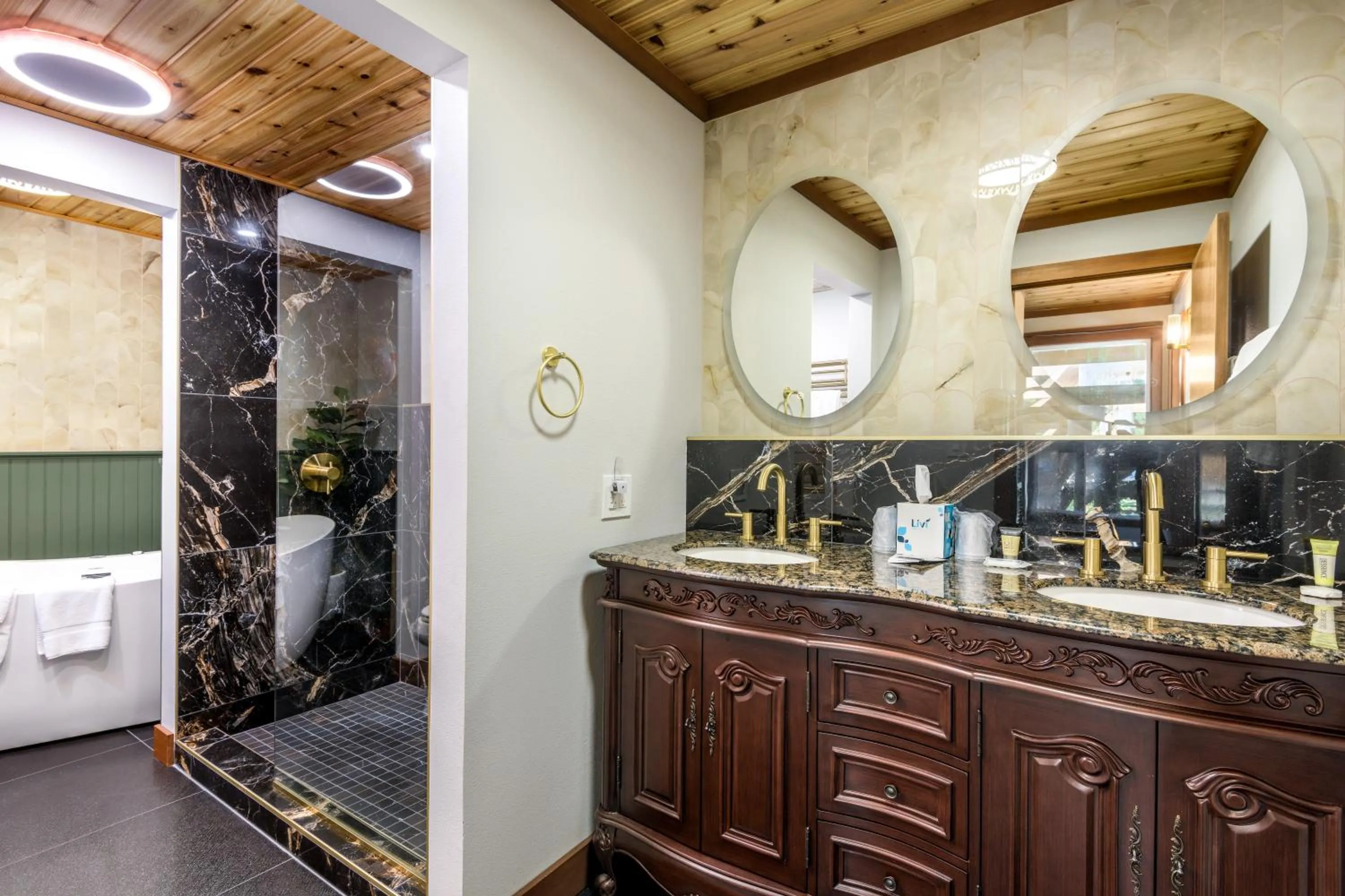 Little Creek Cove Beach Resort