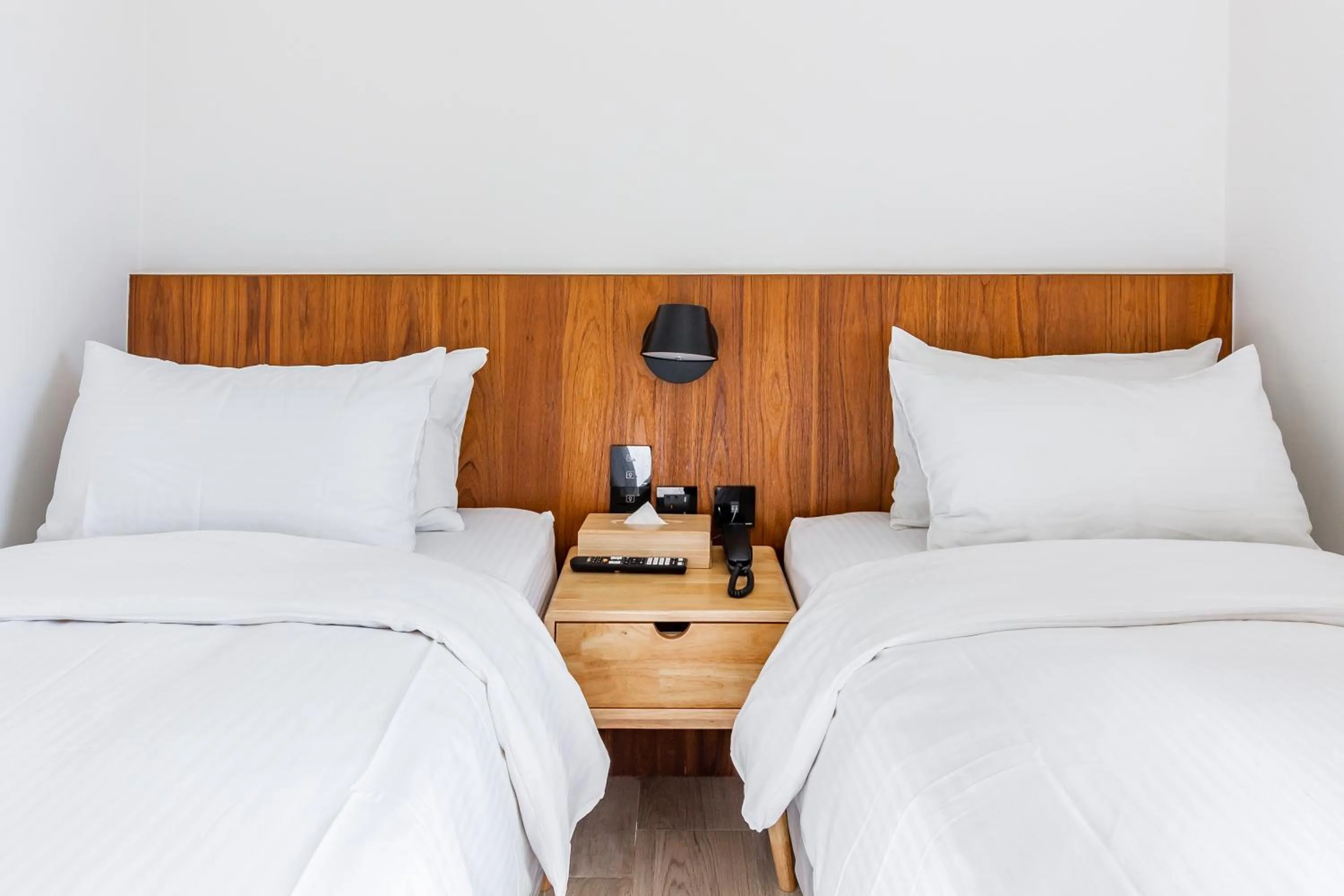 Bed in Kenting Sea Wall 112