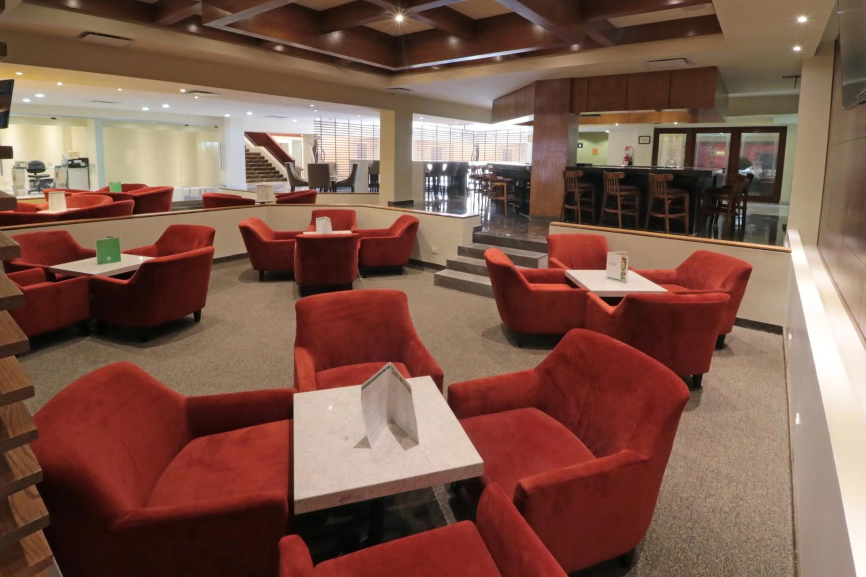 Lounge or bar in Holiday Inn Monterrey Norte by IHG