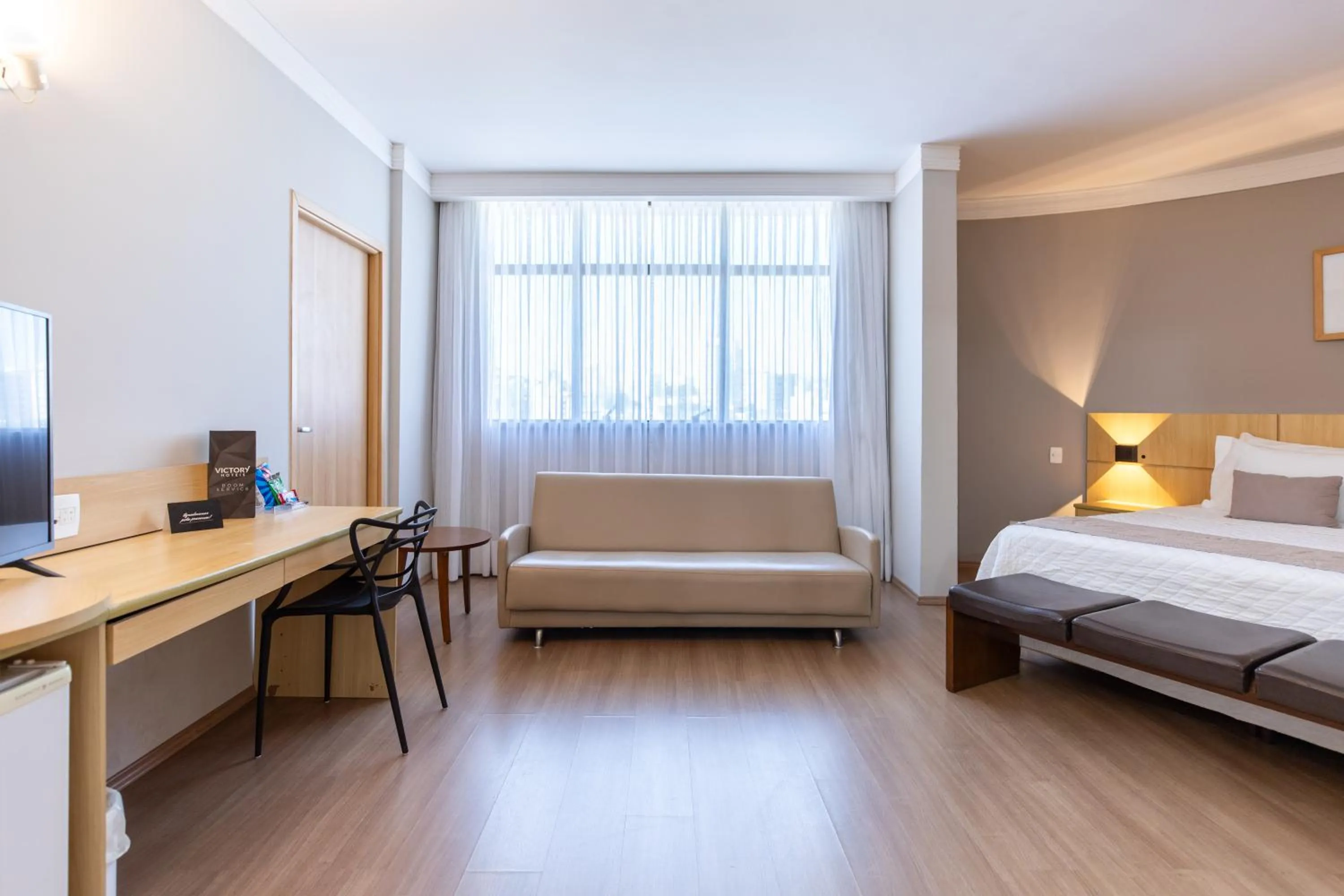 Bedroom, Bed in Victory Business Hotel