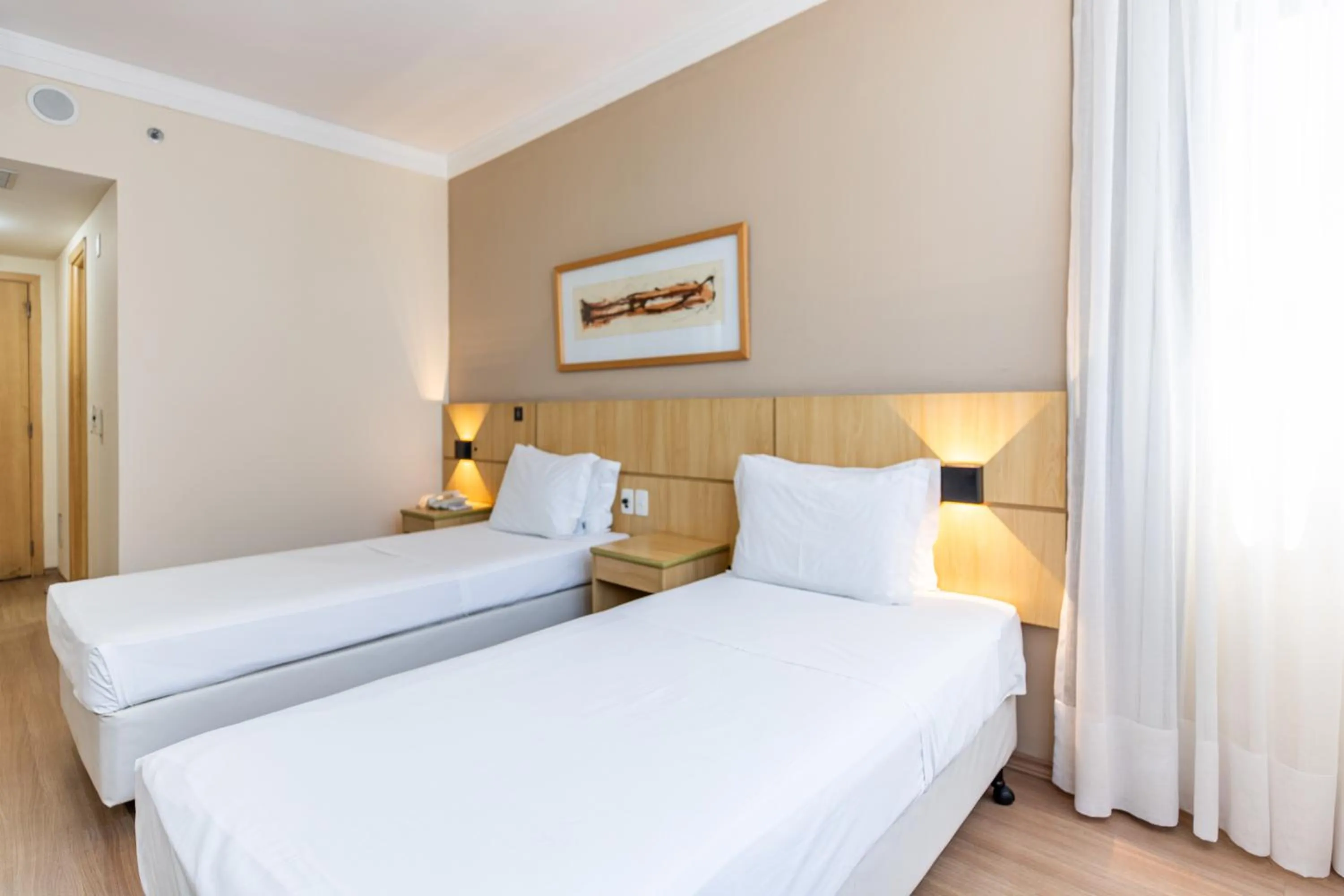 Bedroom, Bed in Victory Business Hotel