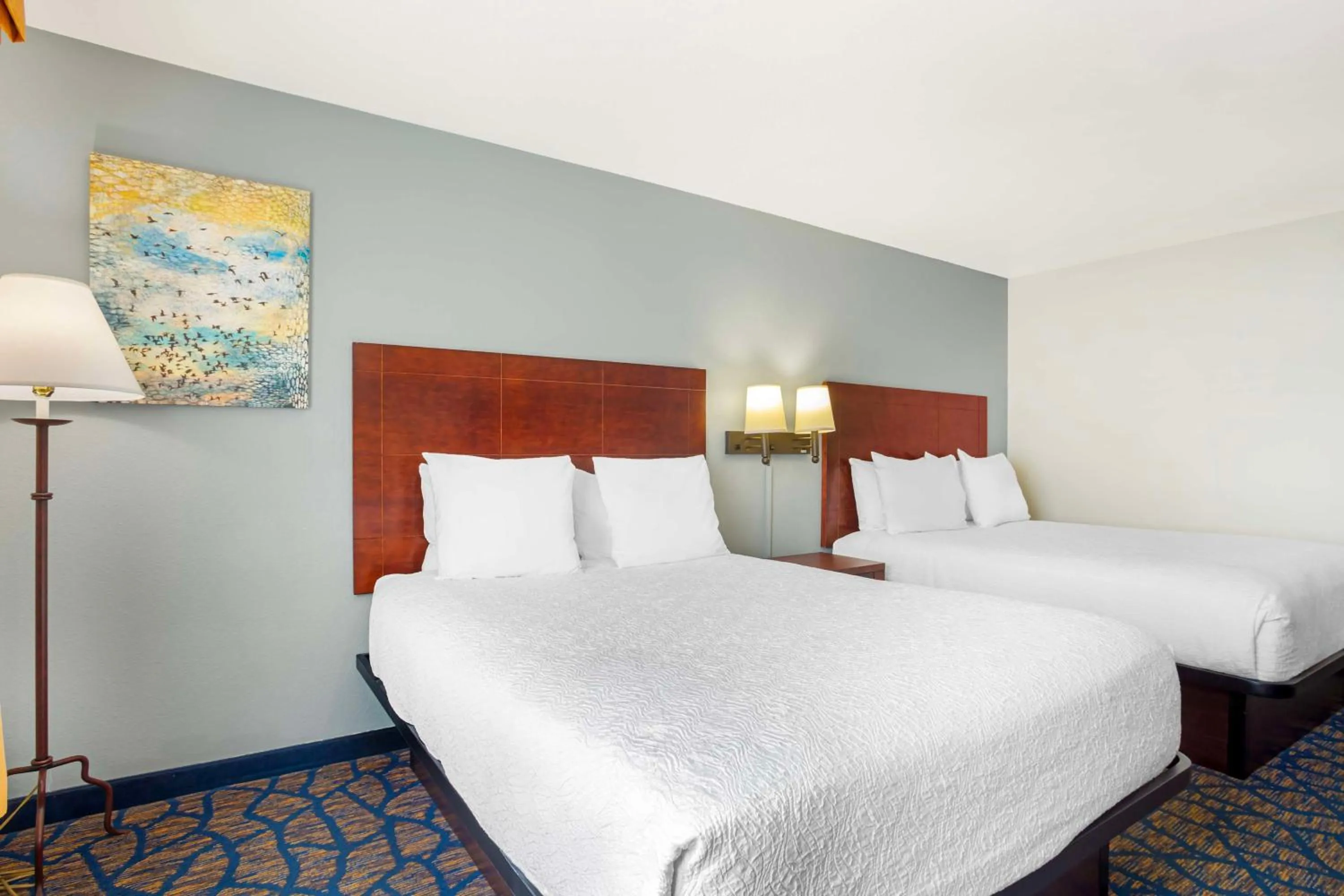 Bedroom, Bed in Best Western Plus Villa Del Lago Inn Patterson