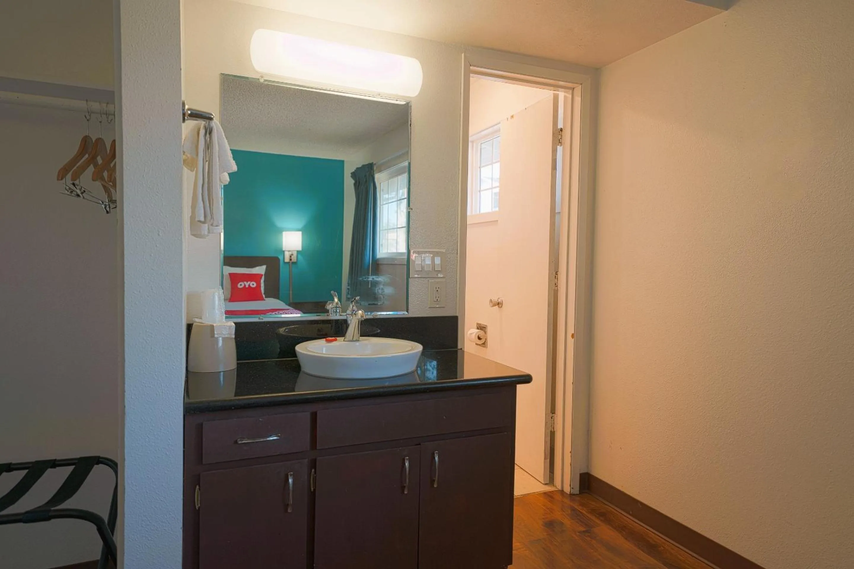 Bedroom in OYO Hotel St Helens OR