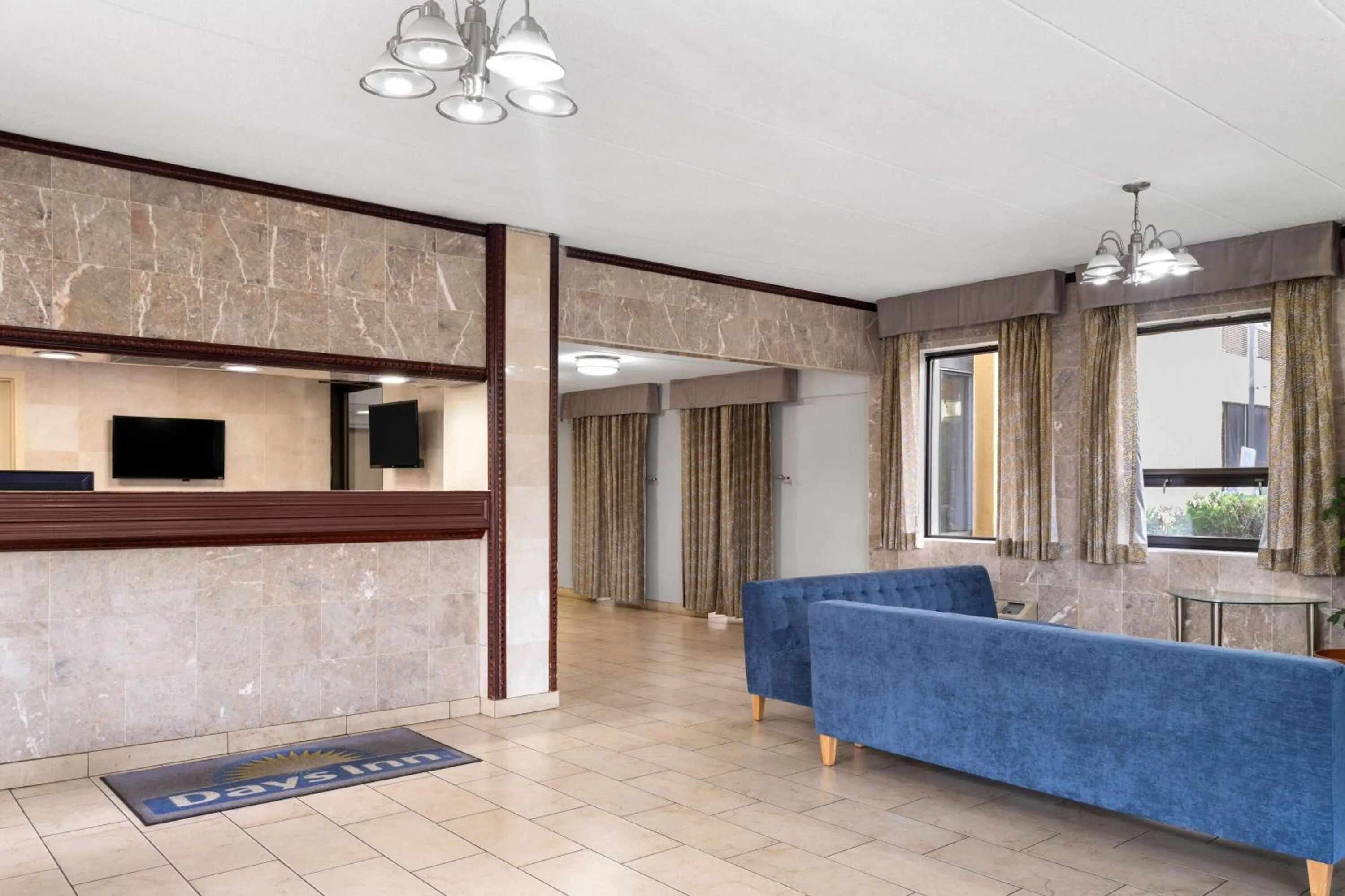 Lobby or reception in Days Inn by Wyndham Hagerstown I-70