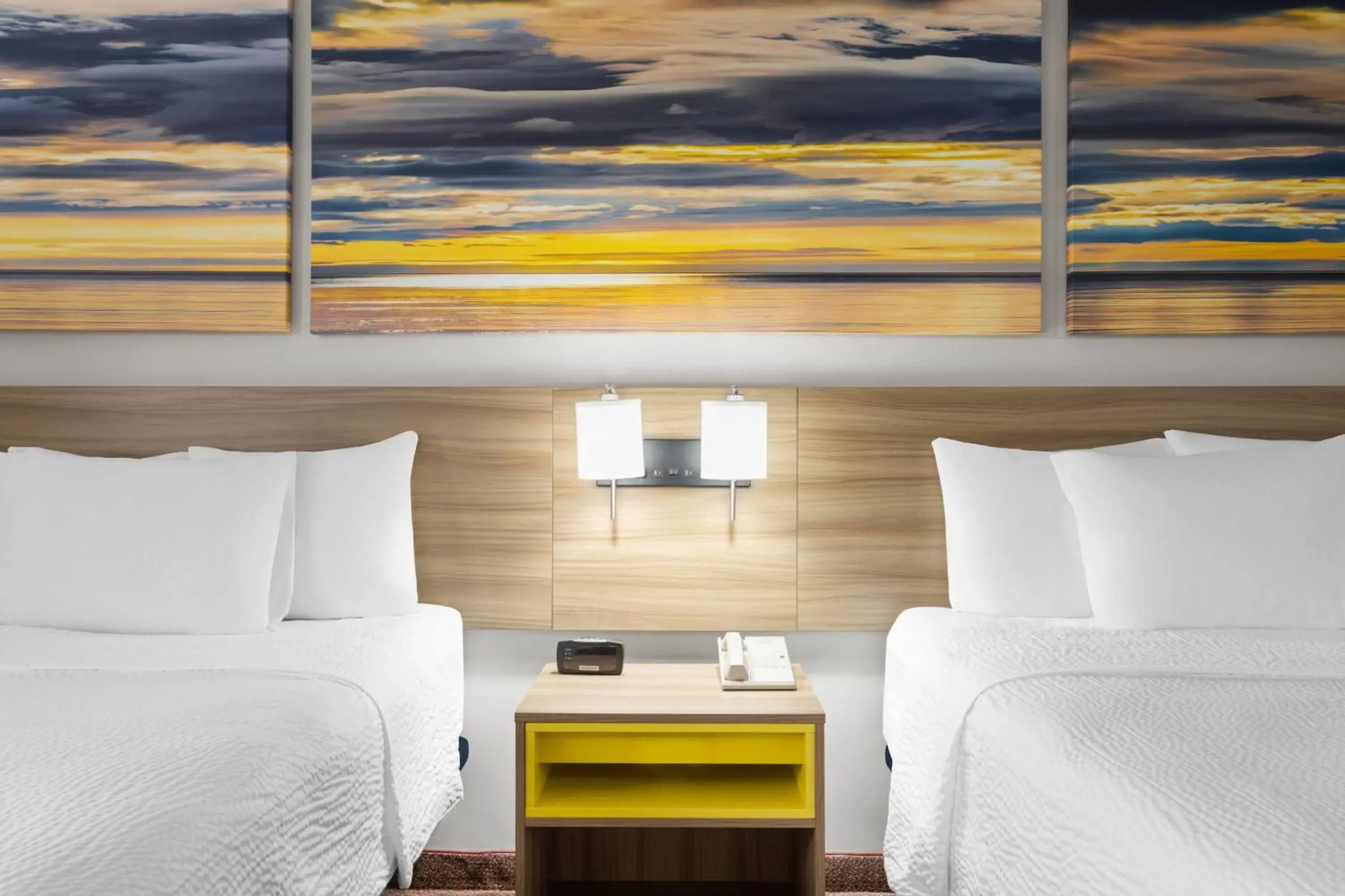 Photo of the whole room, Bed in Days Inn by Wyndham Hagerstown I-70 Photo of the whole room, Bed in Days Inn by Wyndham Hagerstown I-70