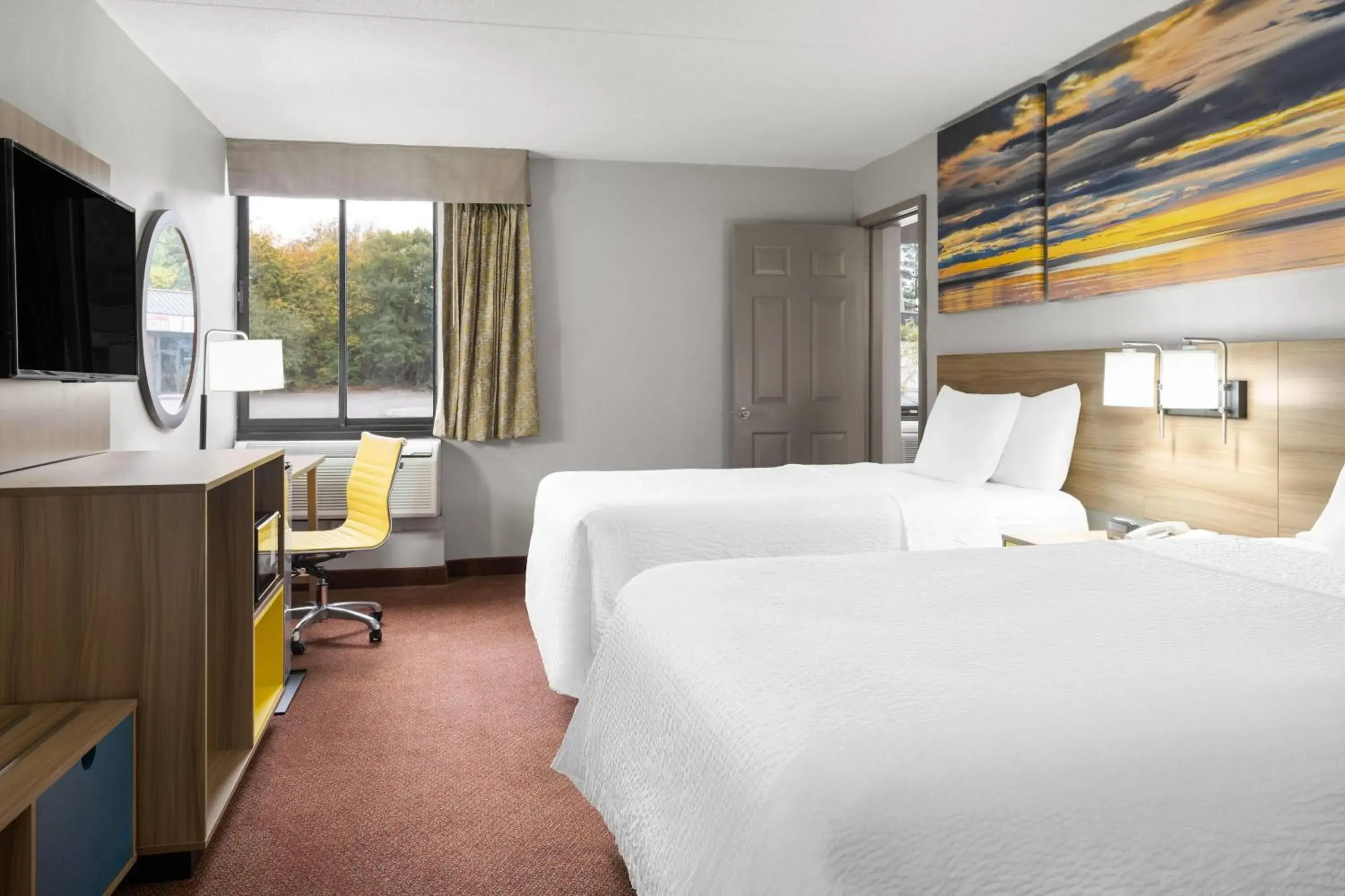 Bath, Bed in Days Inn by Wyndham Hagerstown I-70 Bath, Bed in Days Inn by Wyndham Hagerstown I-70