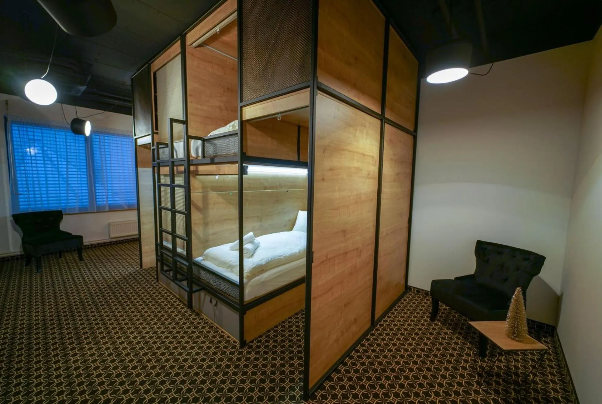 Bed in CHORS like a hotel - Capsule & NFT Boutique Hostel Bratislava - City Center