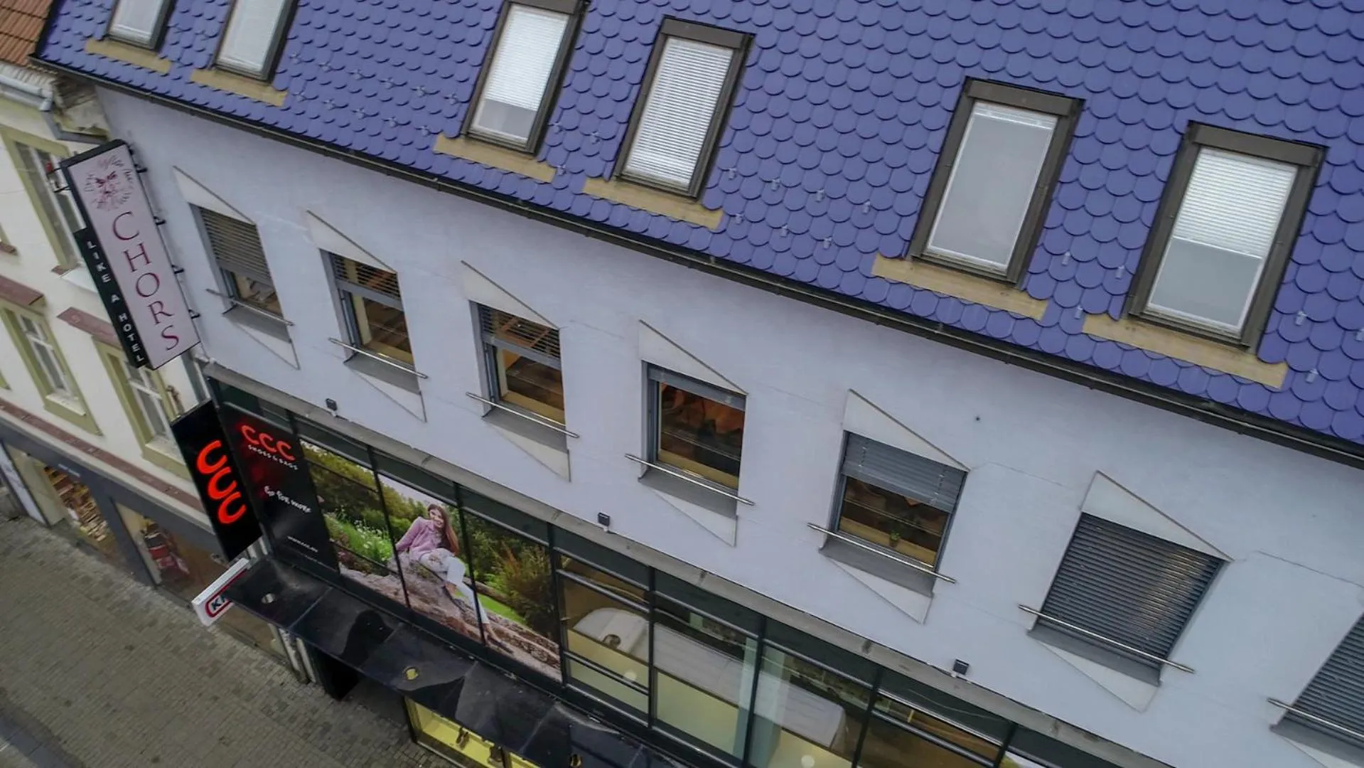 Property building in CHORS like a hotel - Capsule & NFT Boutique Hostel Bratislava - City Center