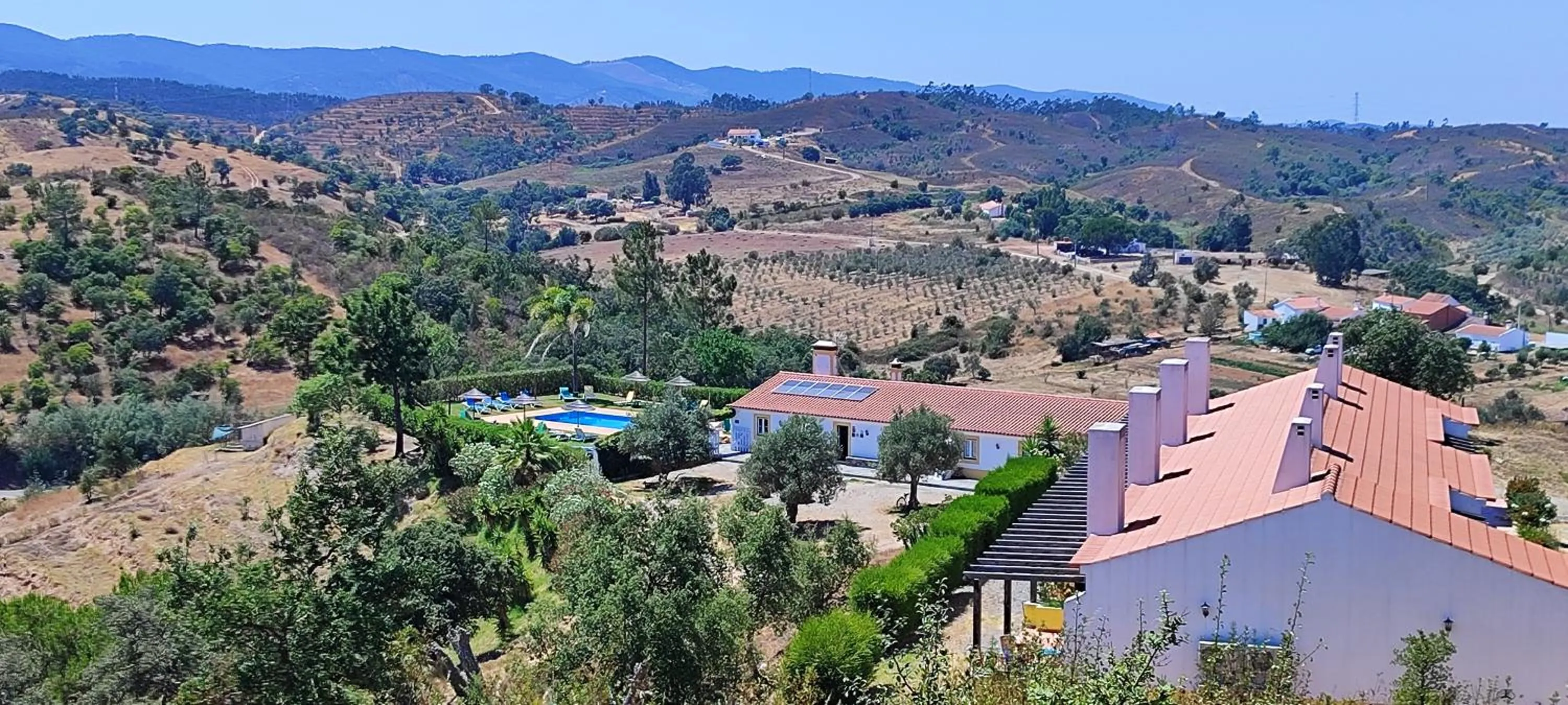 Property building in Nave Redonda do Cerro – Countryside & Nature