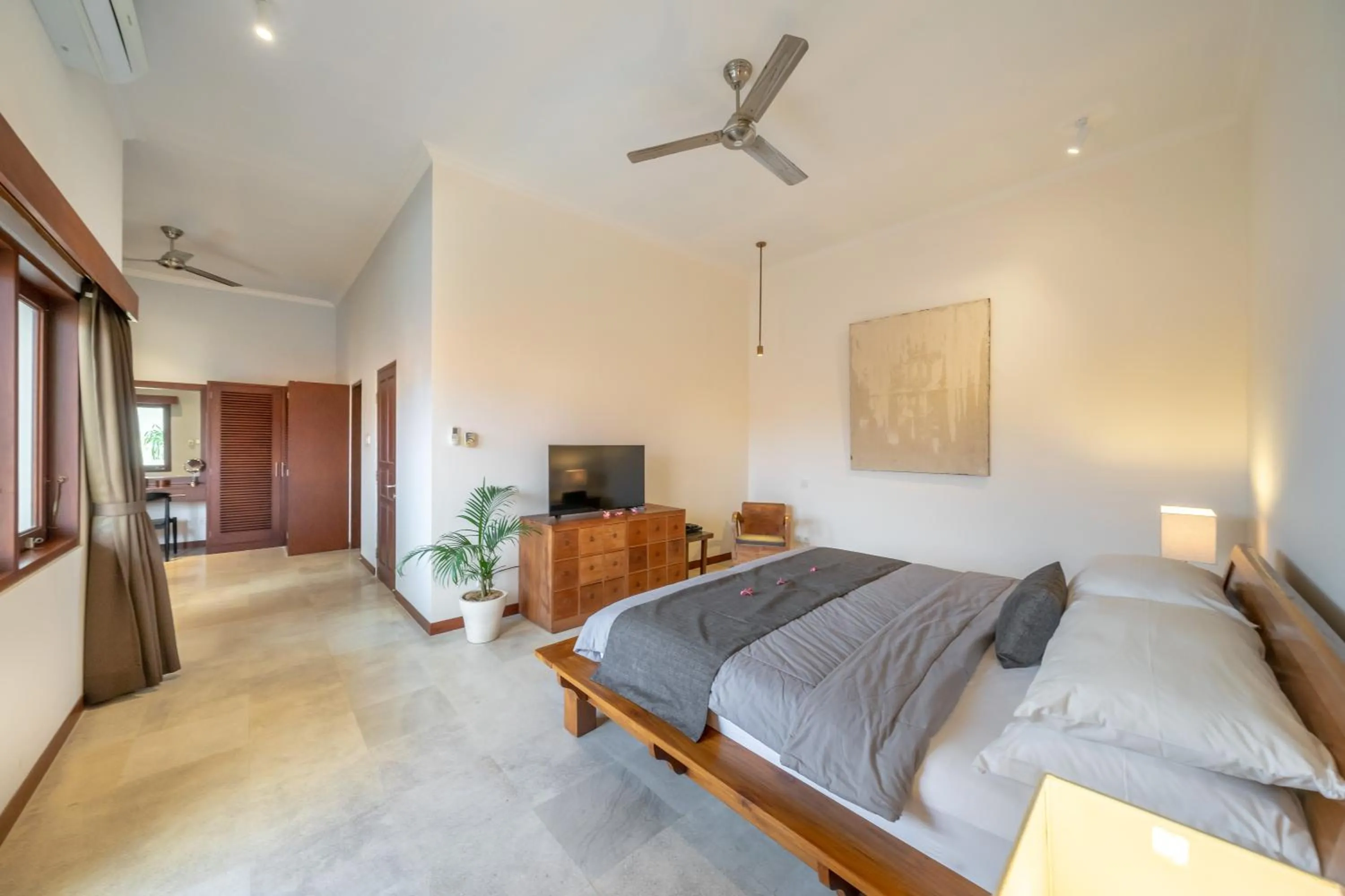 Bed in Amandaru Villa by RPM