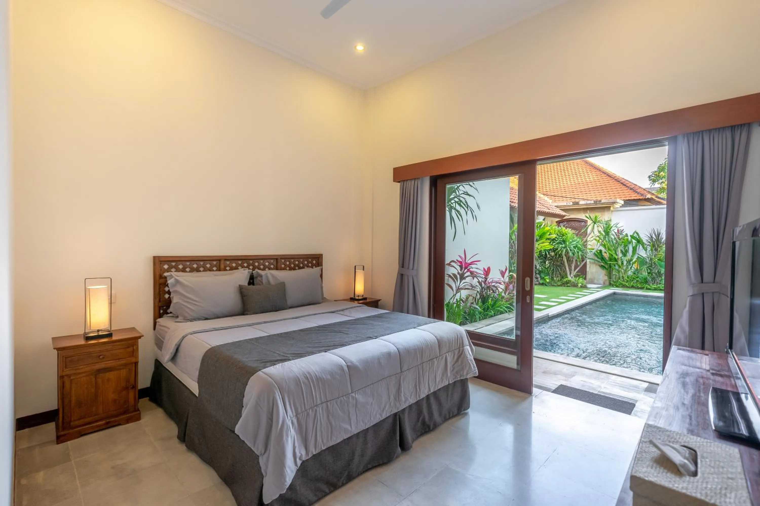 Bed in Amandaru Villa by RPM