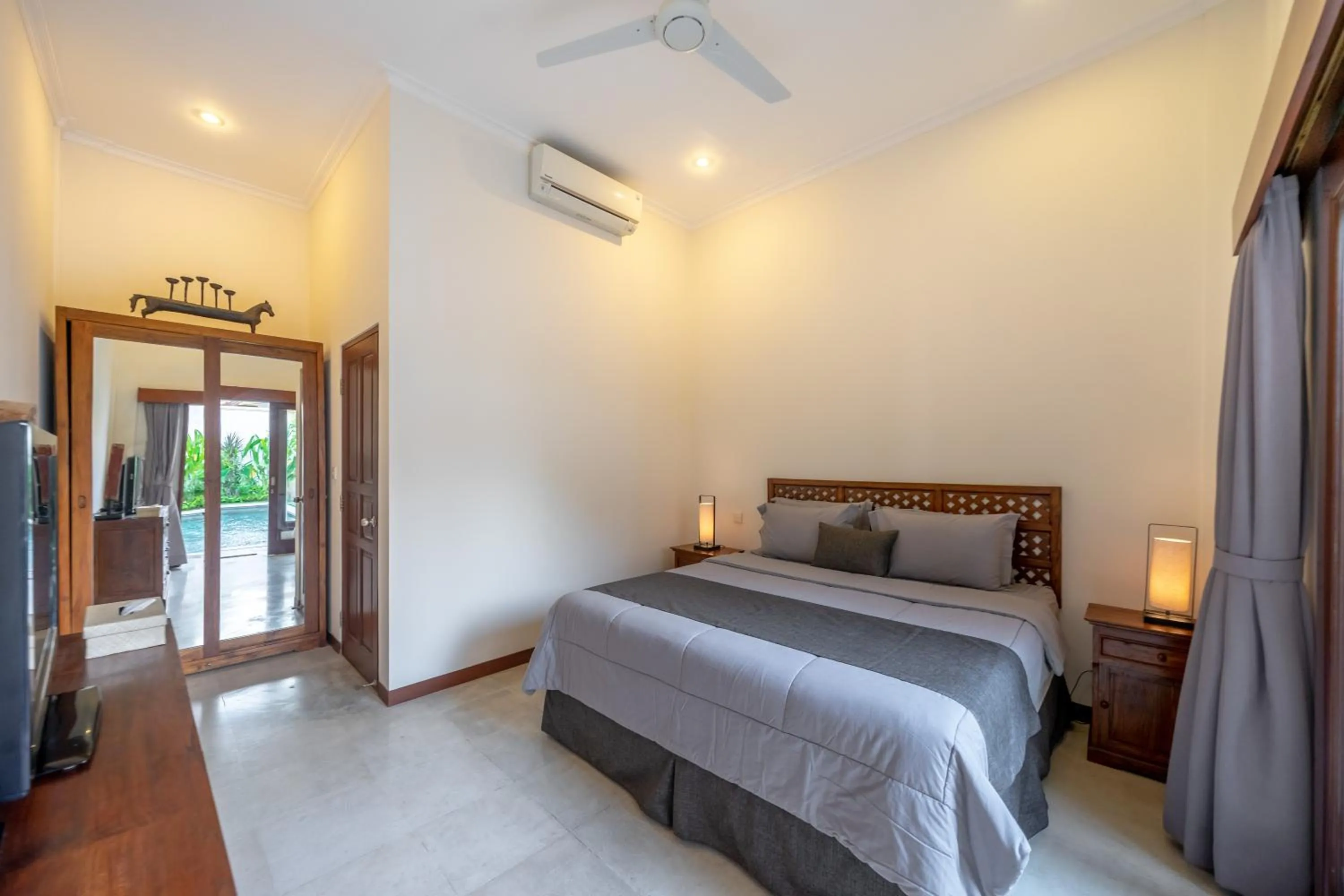 Bed in Amandaru Villa by RPM