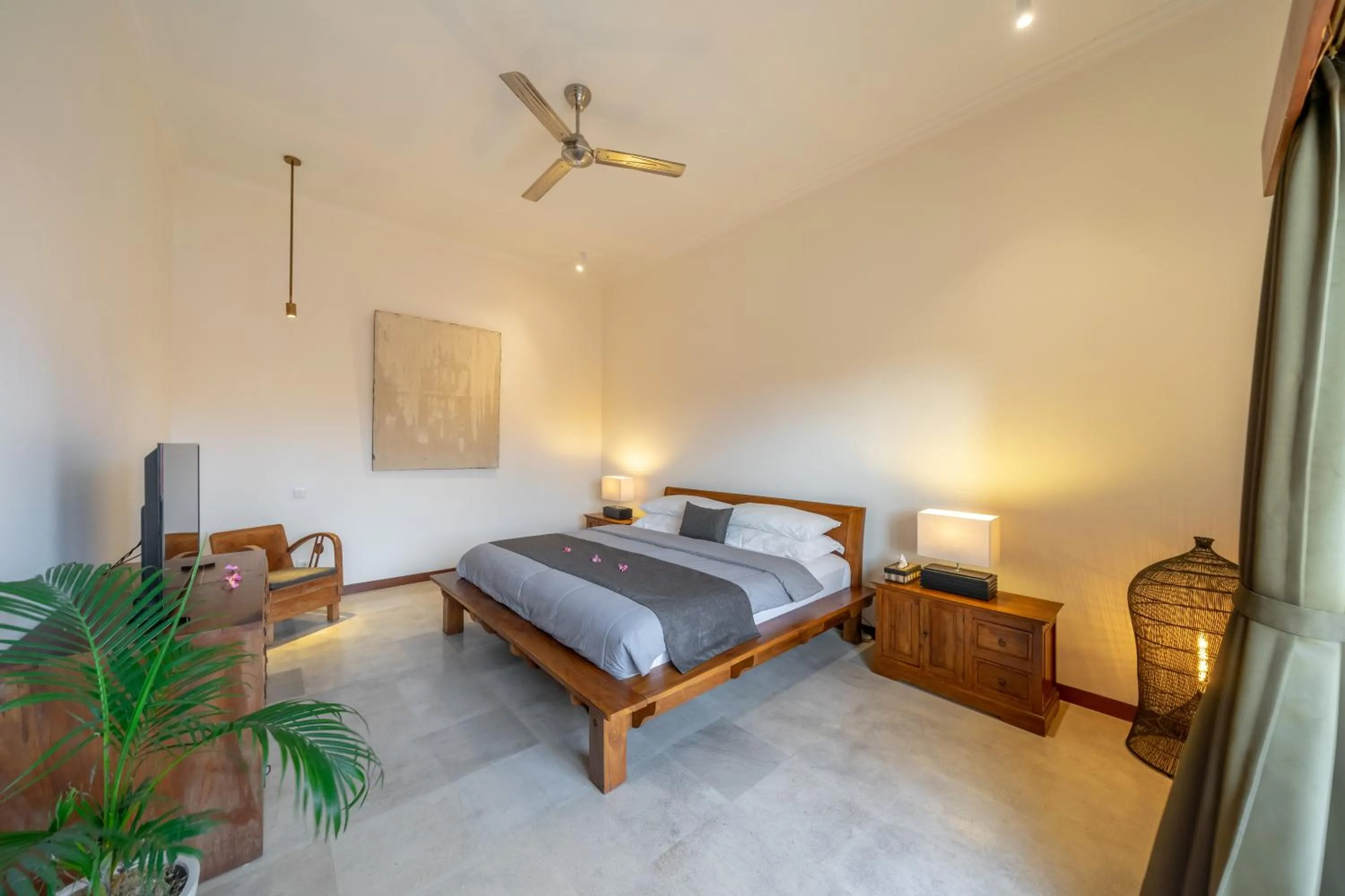 Bed in Amandaru Villa by RPM