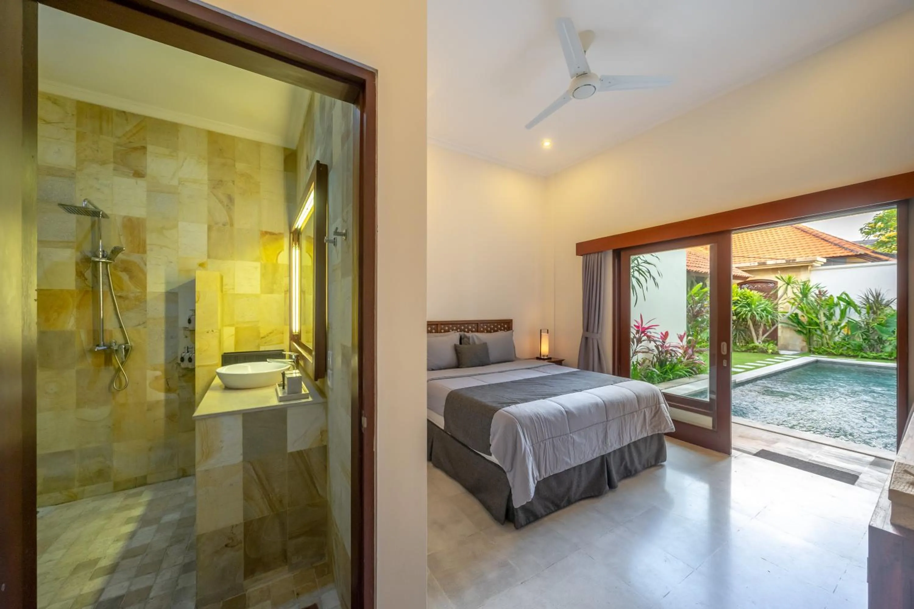 Bed in Amandaru Villa by RPM