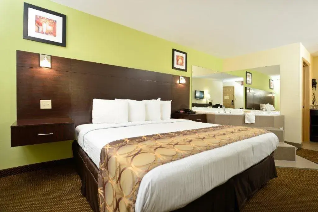 Photo of the whole room, Bed in Americas Best Value Inn Lake Charles Interstate 210 Photo of the whole room, Bed in Americas Best Value Inn Lake Charles Interstate 210