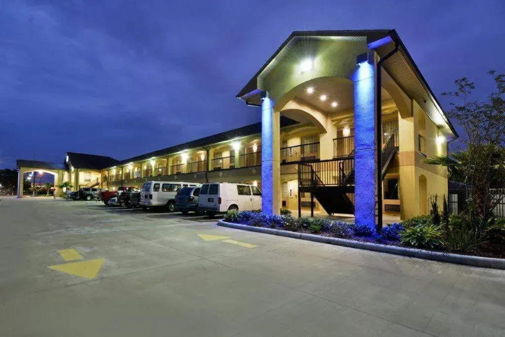 Facade/entrance in Americas Best Value Inn Lake Charles Interstate 210 Facade/entrance in Americas Best Value Inn Lake Charles Interstate 210