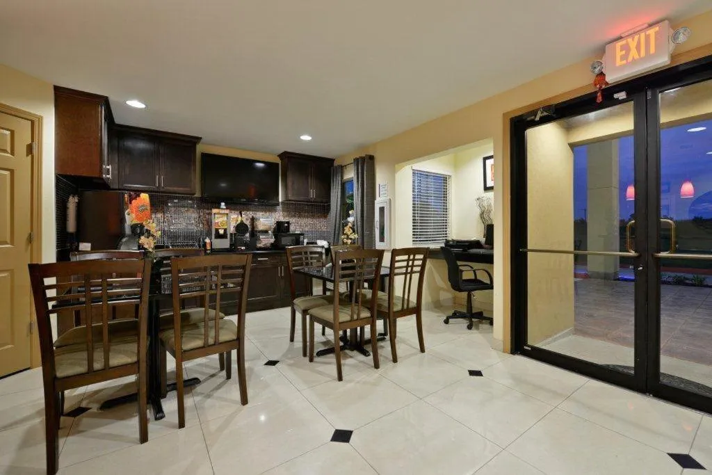 Lobby or reception in Americas Best Value Inn Lake Charles Interstate 210