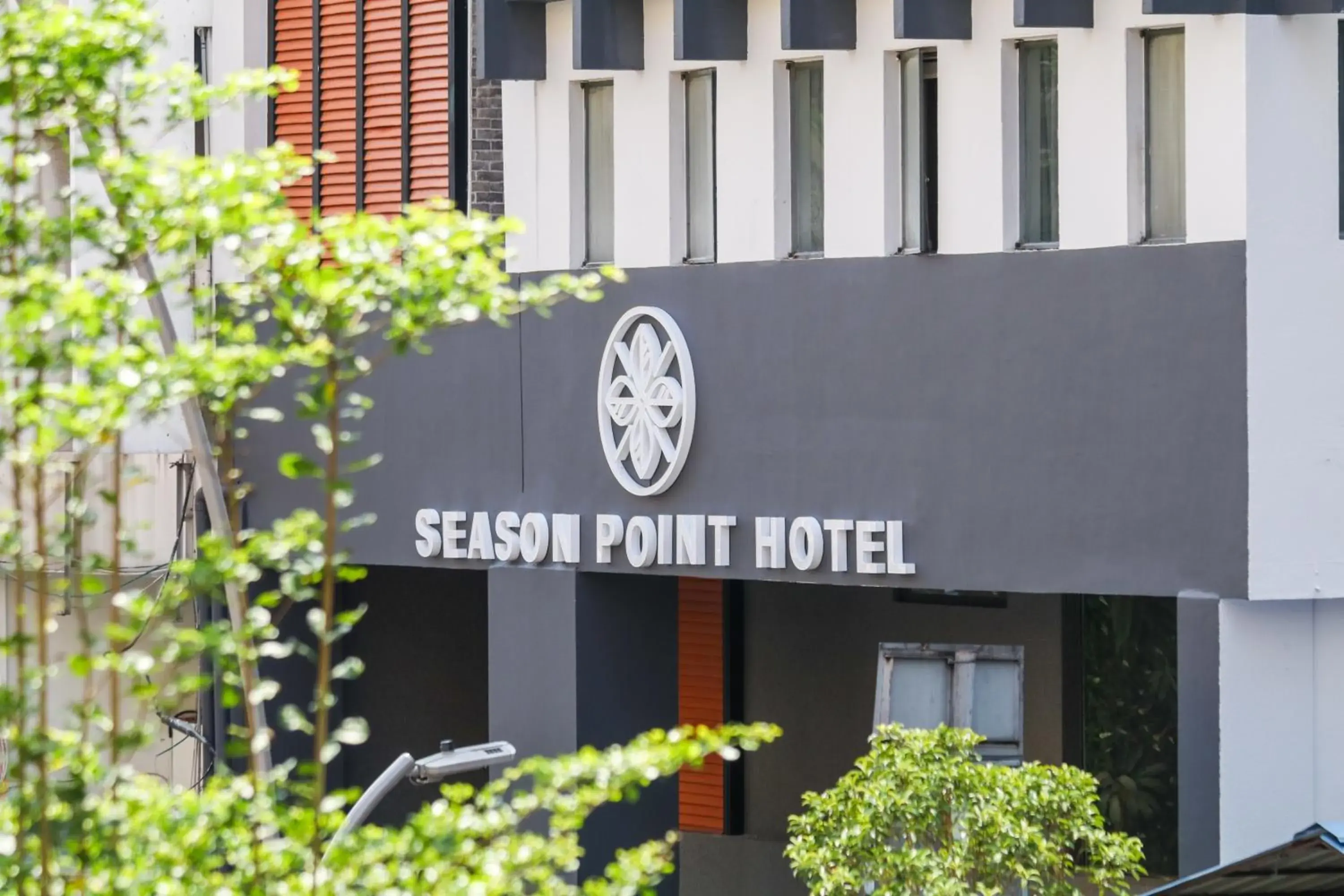 Property building in SEASON POINT HOTEL