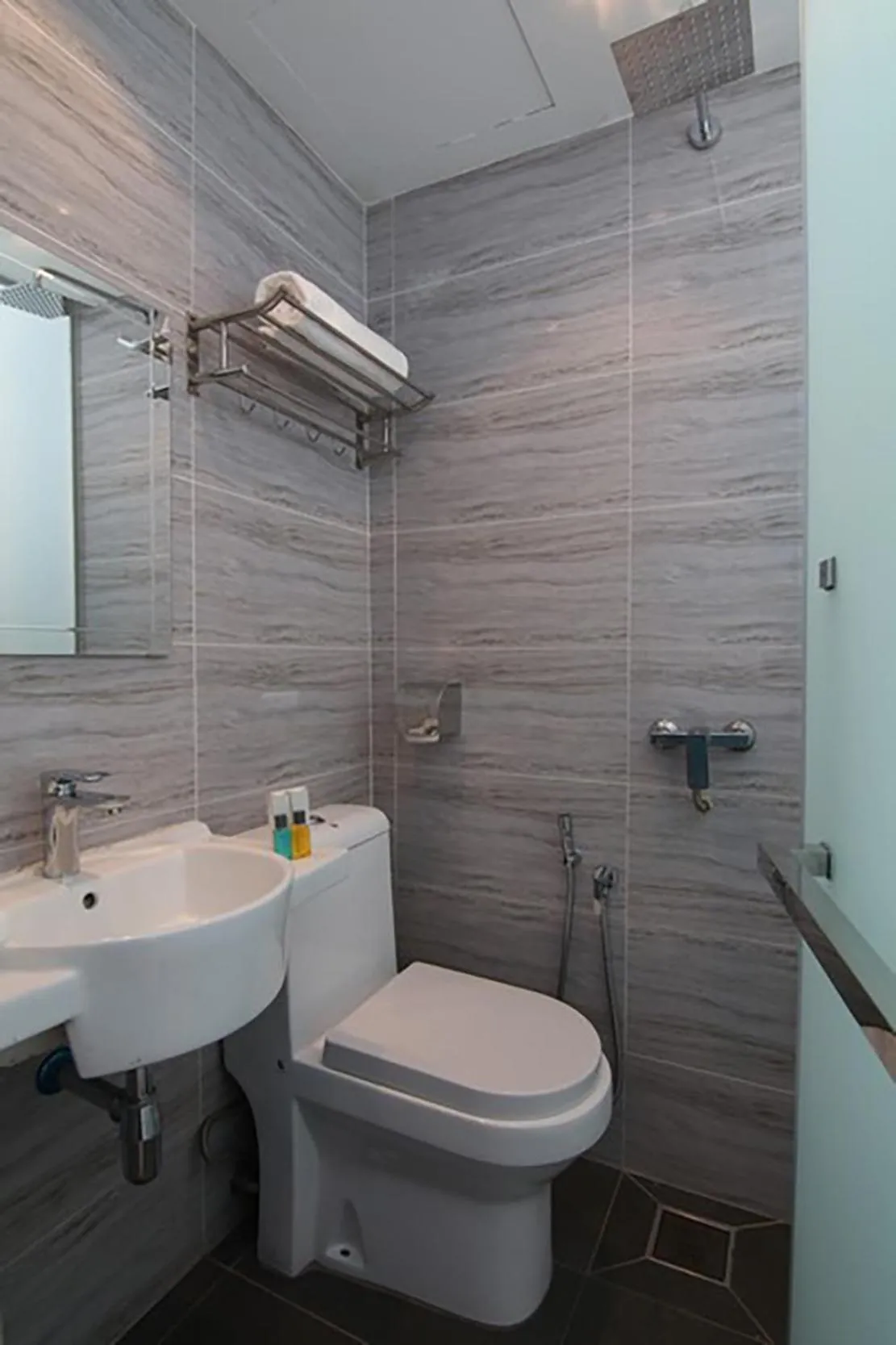 Bathroom in SEASON POINT HOTEL