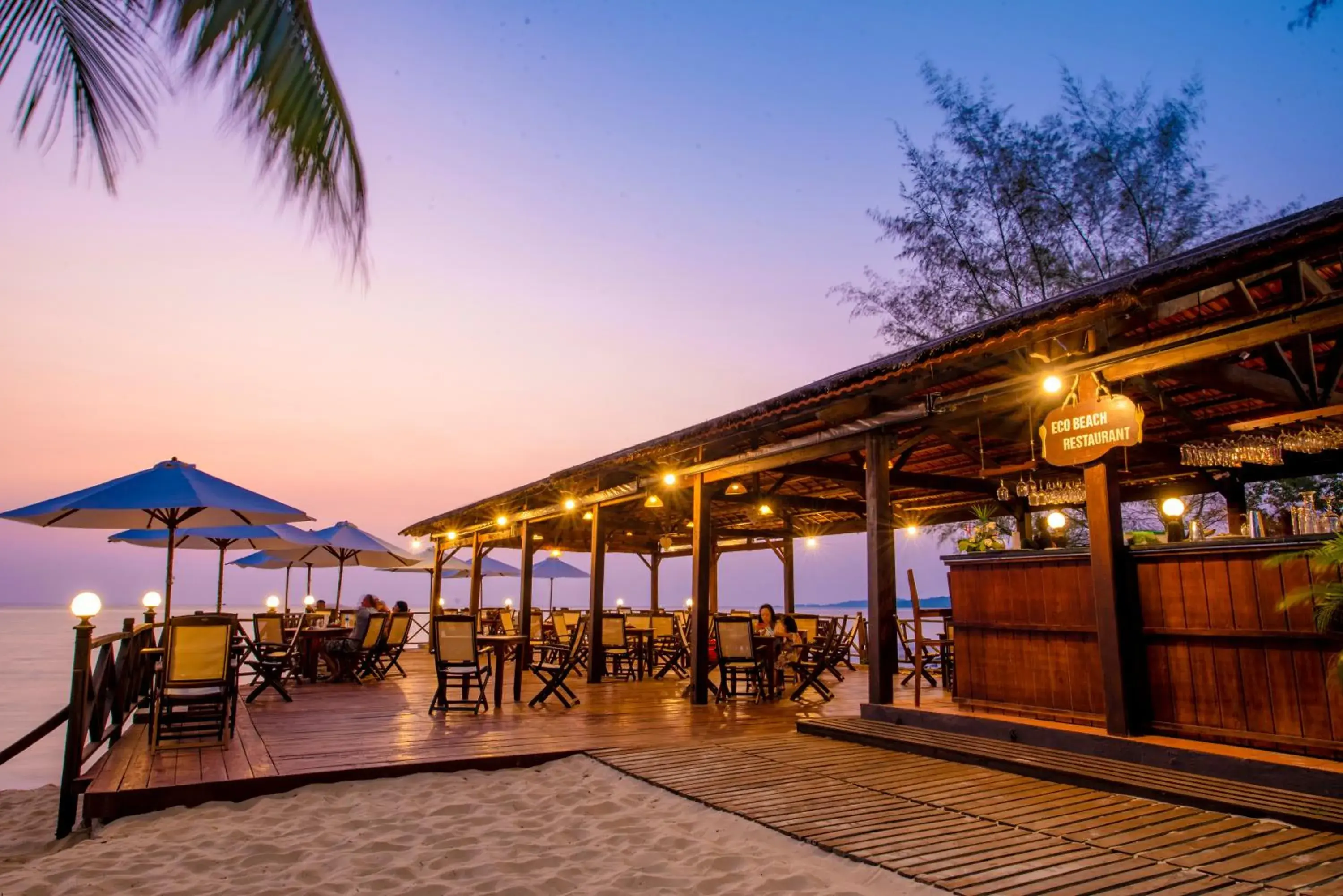 Restaurant/places to eat in Phu Quoc Eco Beach Resort Restaurant/places to eat in Phu Quoc Eco Beach Resort