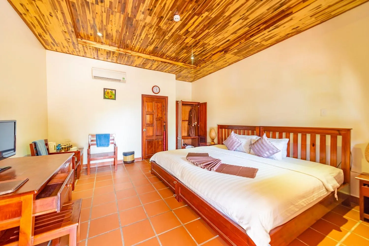 Bedroom, Bed in Phu Quoc Eco Beach Resort
