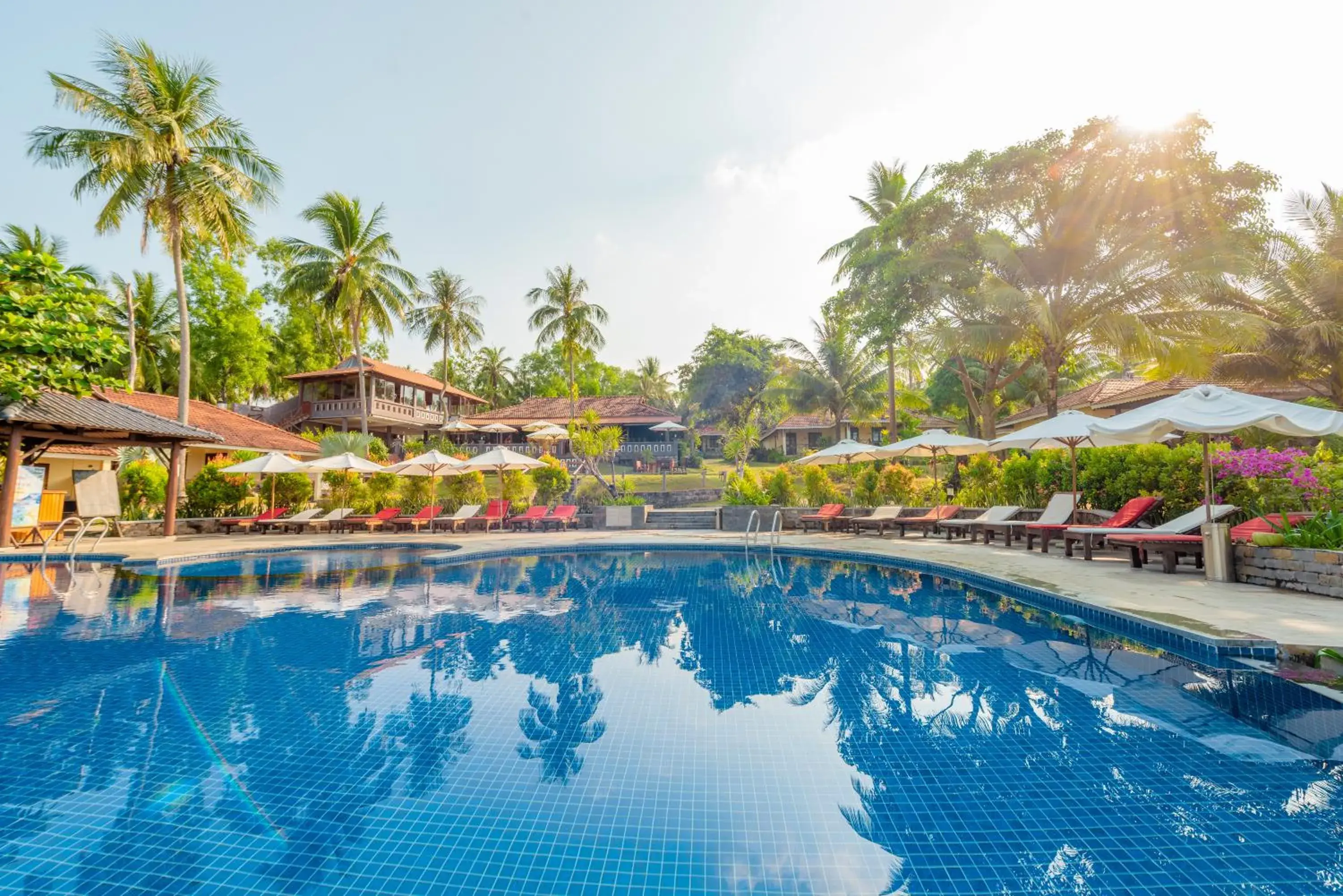 Swimming pool in Phu Quoc Eco Beach Resort Swimming pool in Phu Quoc Eco Beach Resort