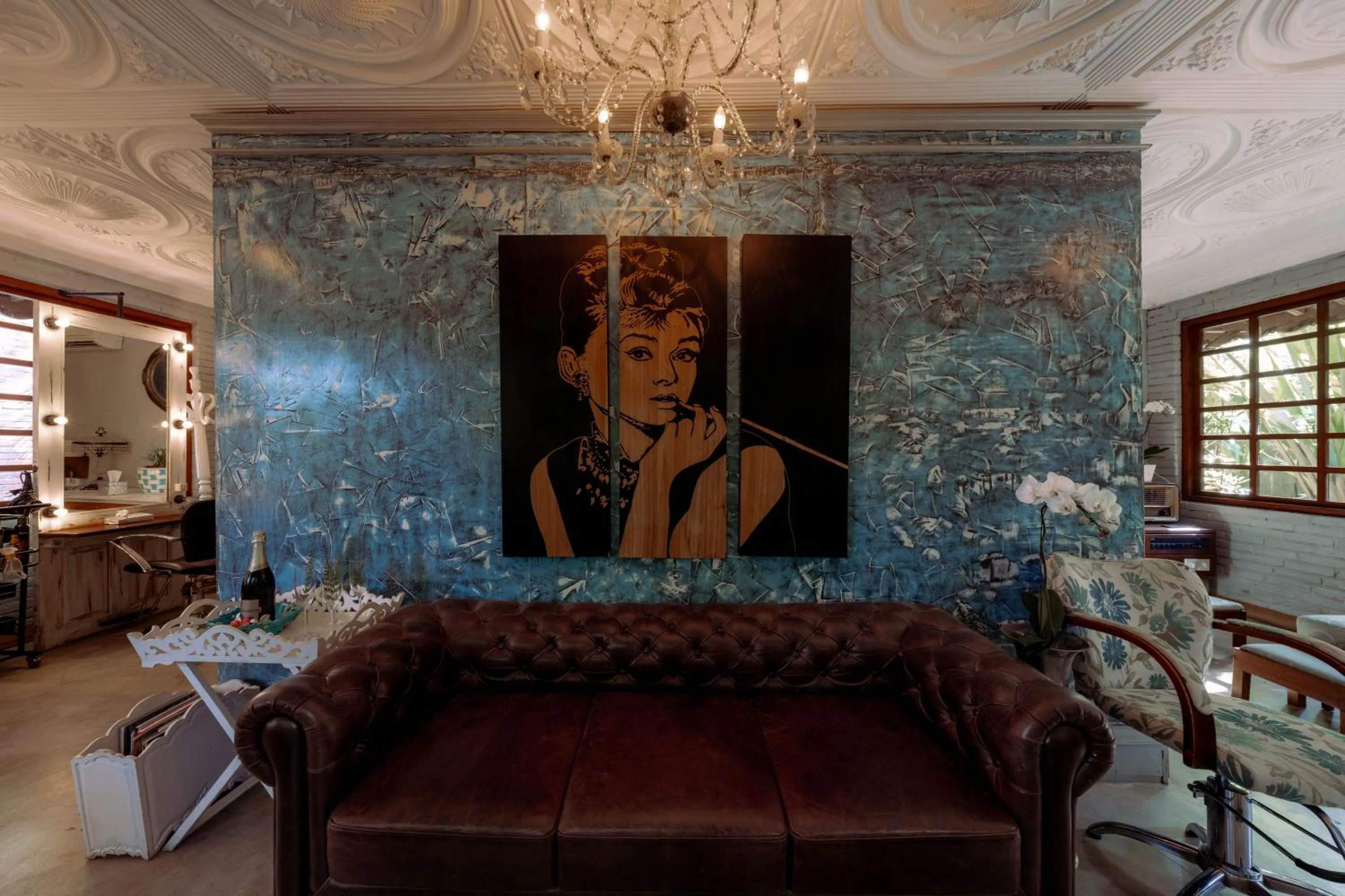 hair dresser in Hotel Komune and Beach Club Bali