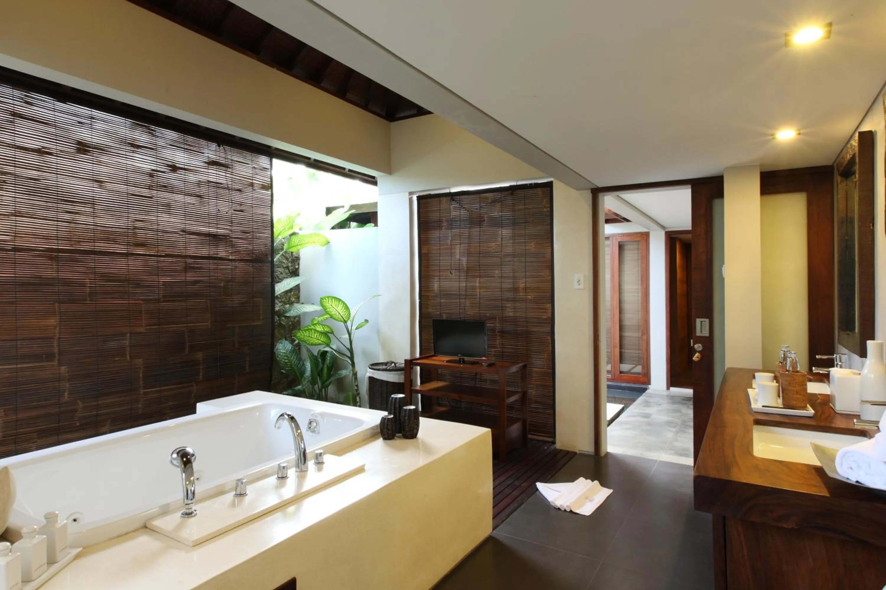 Bathroom in Swarapadi Villa